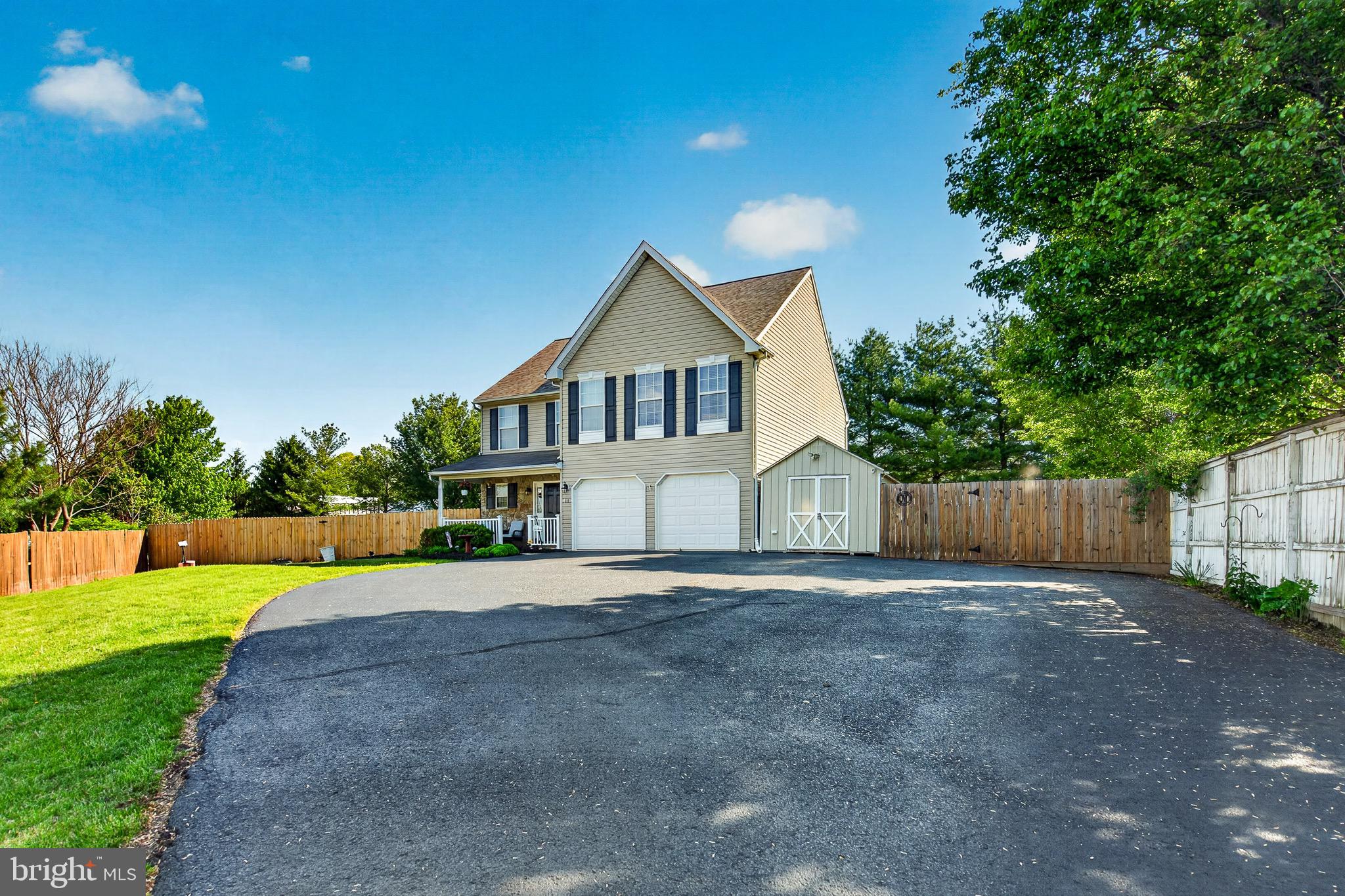 PENNSBURG - Residential