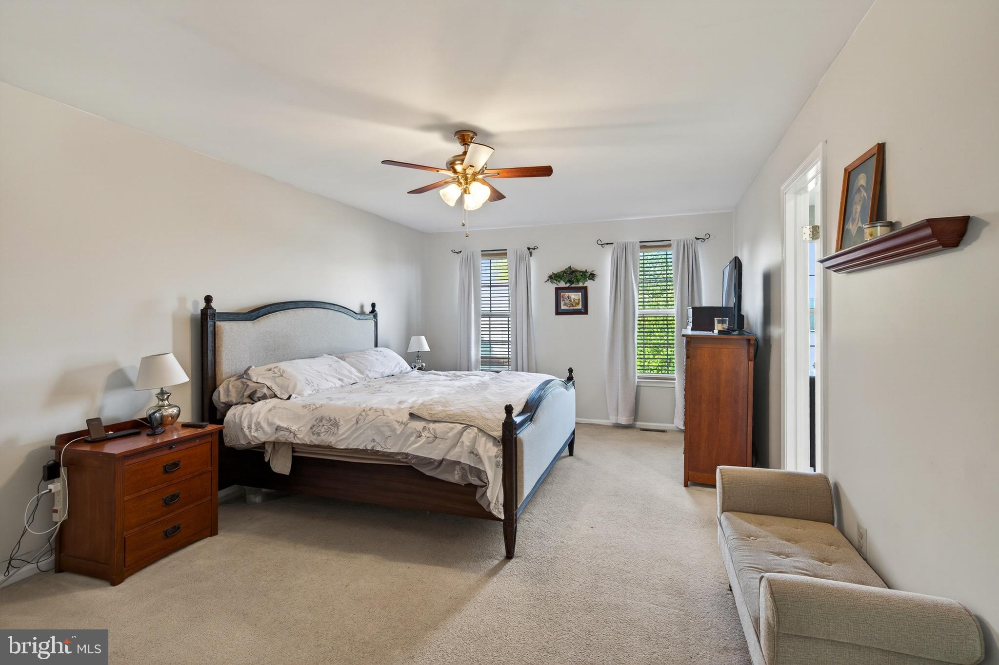 PENNSBURG - Residential
