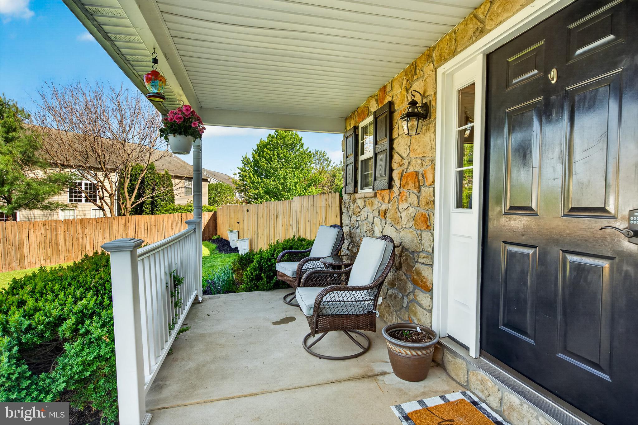 PENNSBURG - Residential