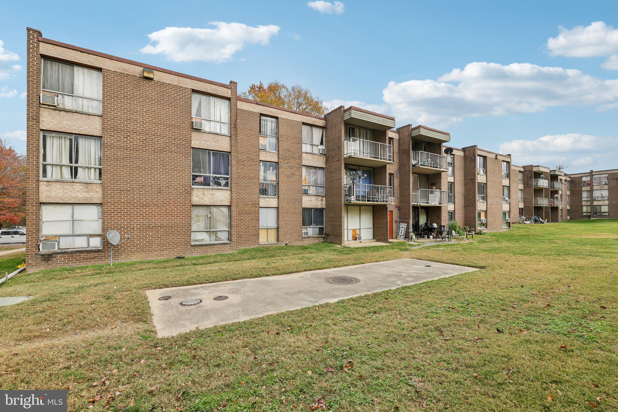 BEDFORD TOWNE CONDO - Residential