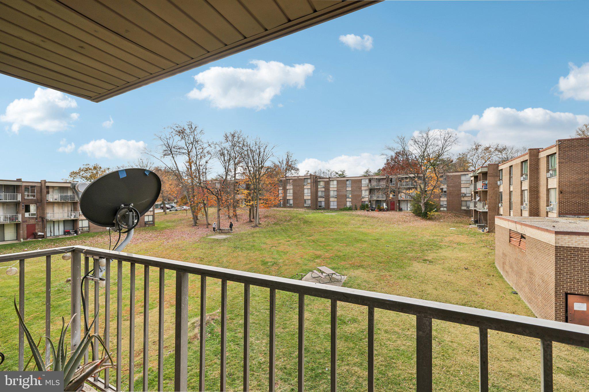 BEDFORD TOWNE CONDO - Residential