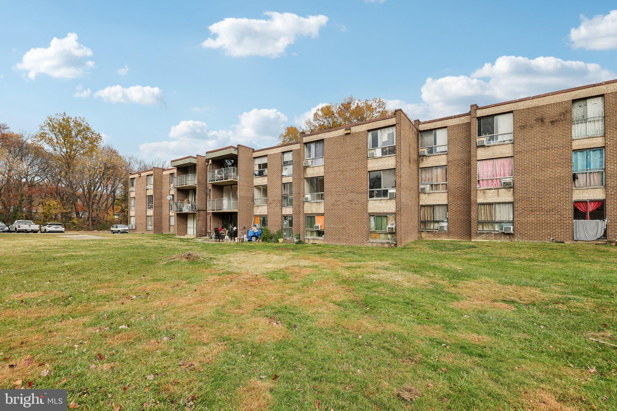 BEDFORD TOWNE CONDO - Residential