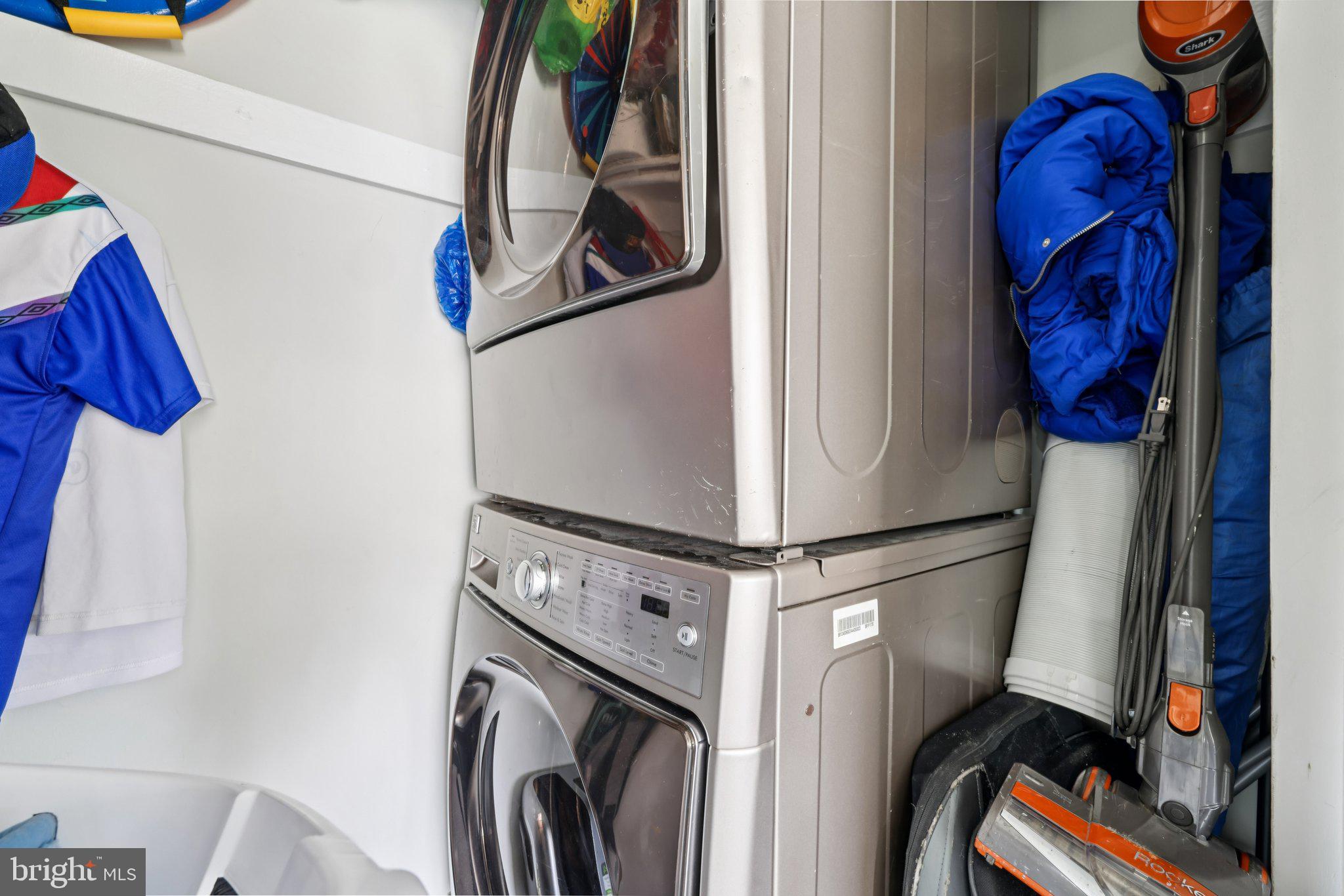 BEDFORD TOWNE CONDO - Residential