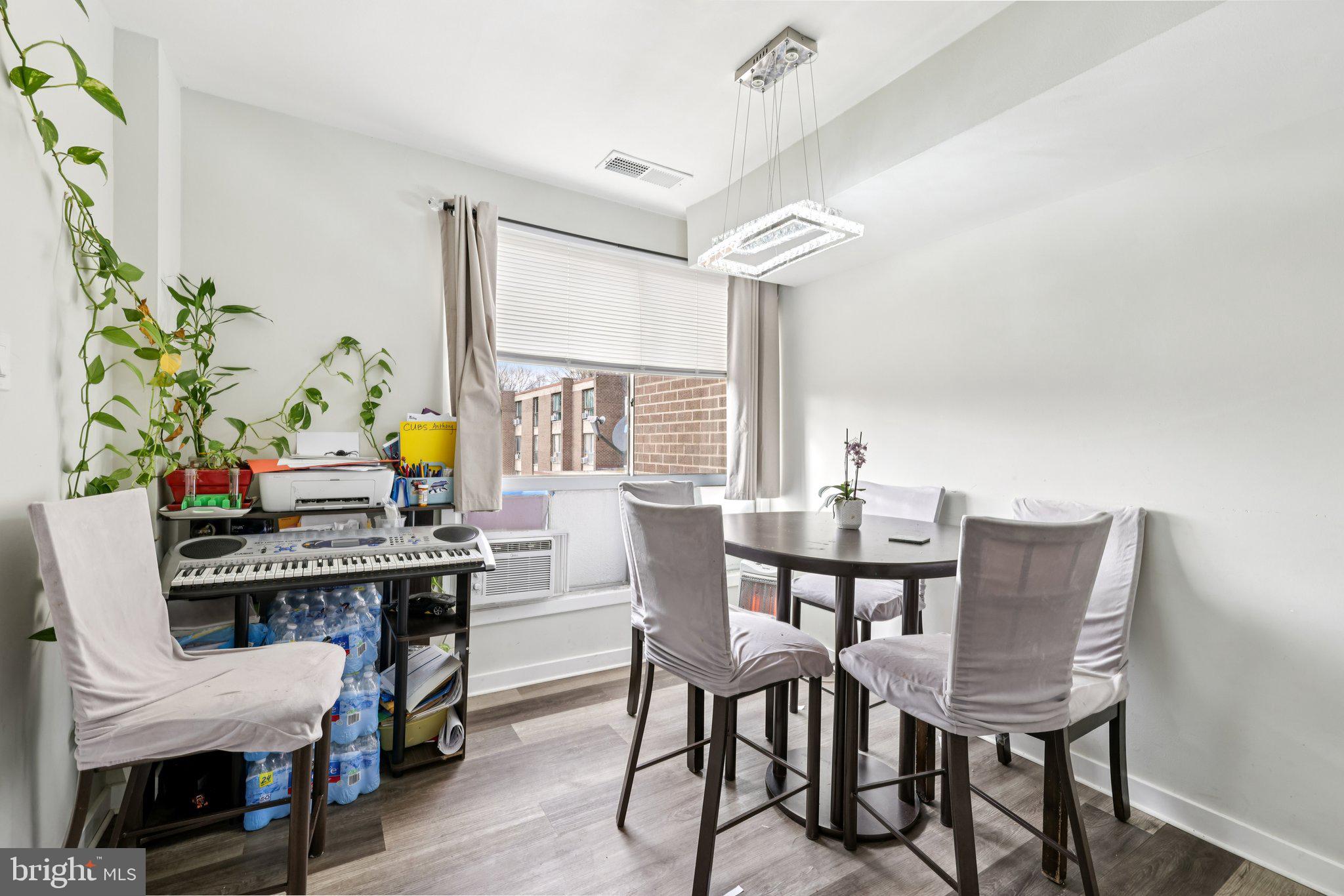 BEDFORD TOWNE CONDO - Residential