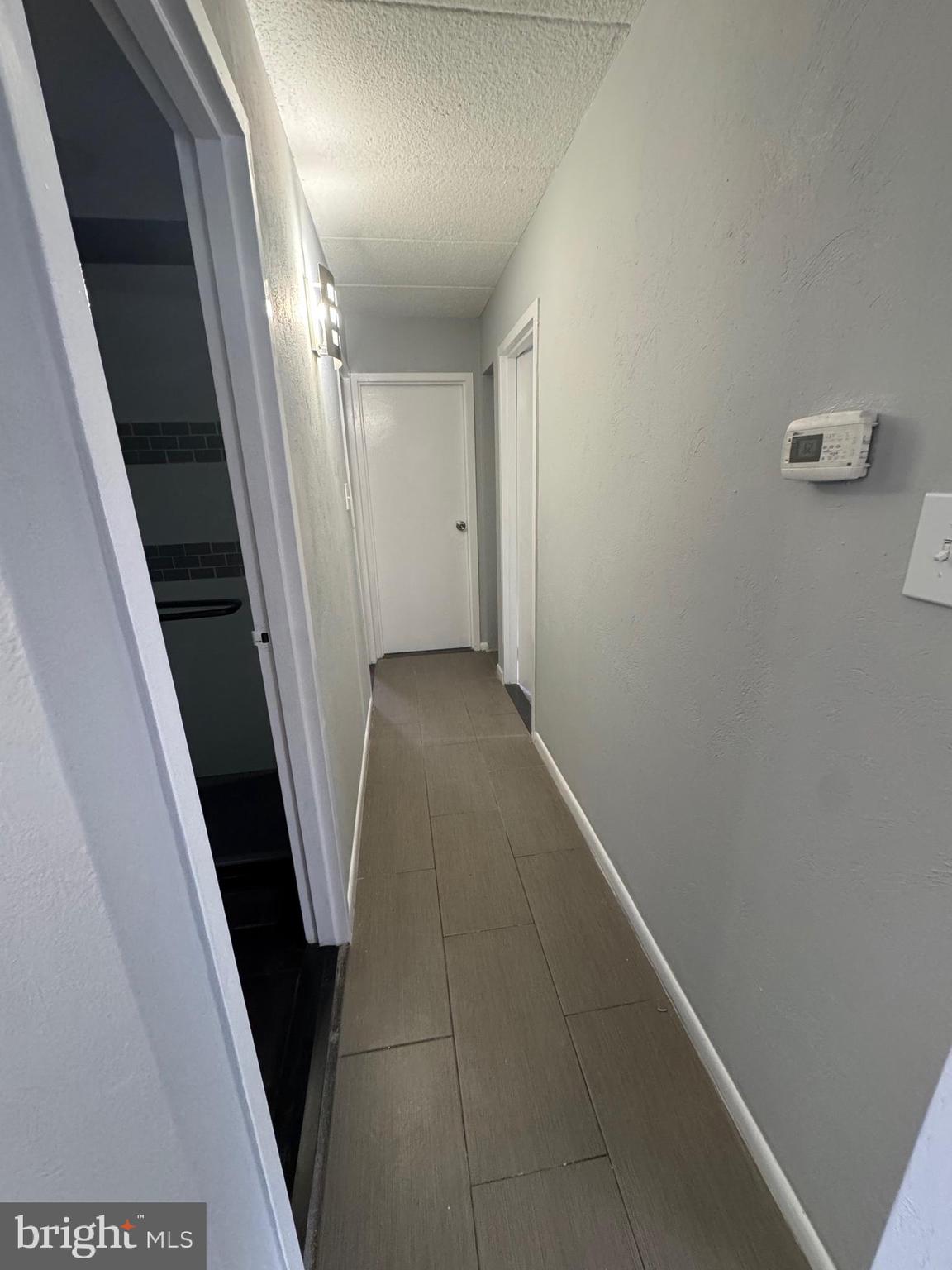 FOX VALLEY - Residential Lease