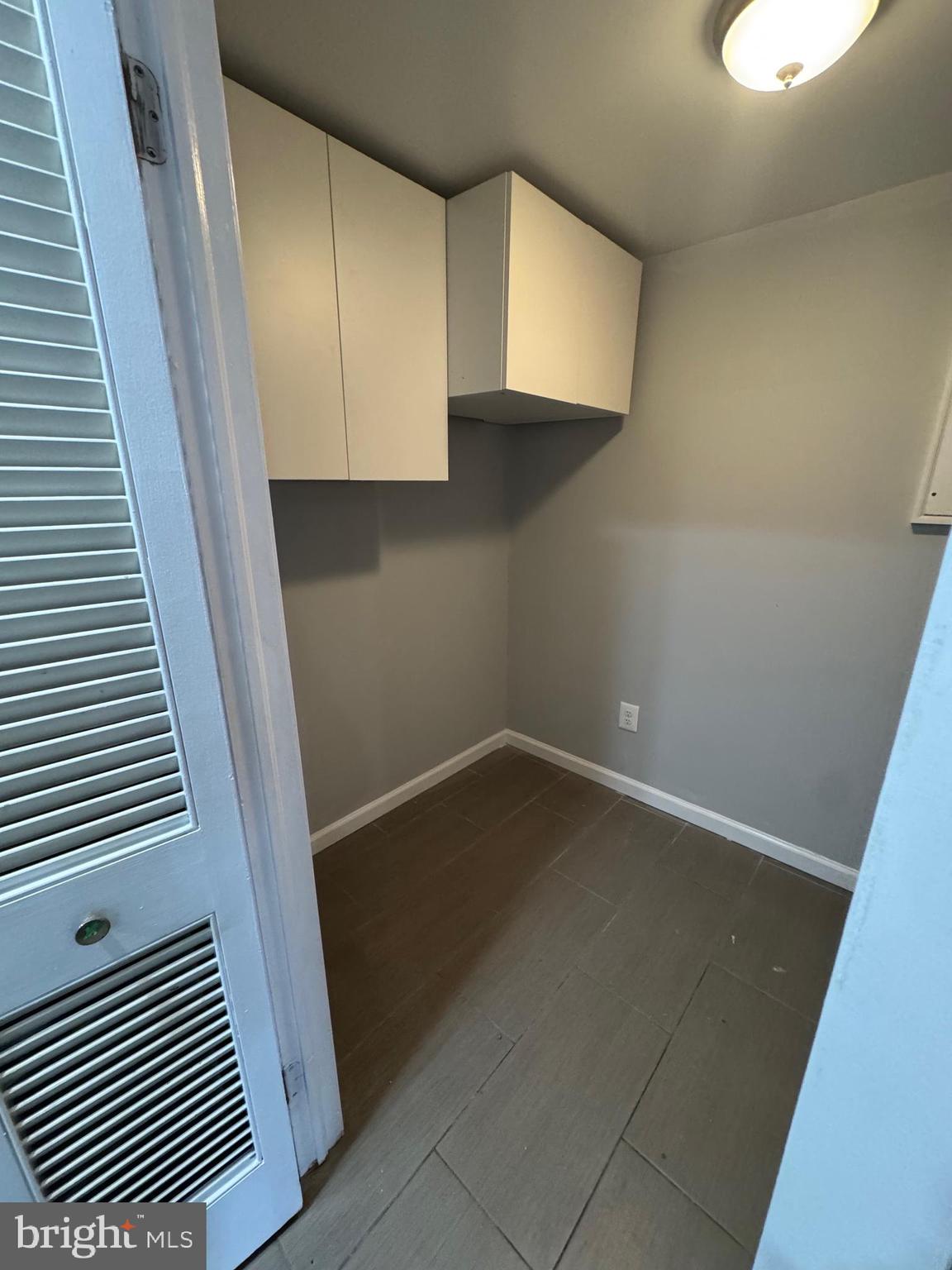 FOX VALLEY - Residential Lease