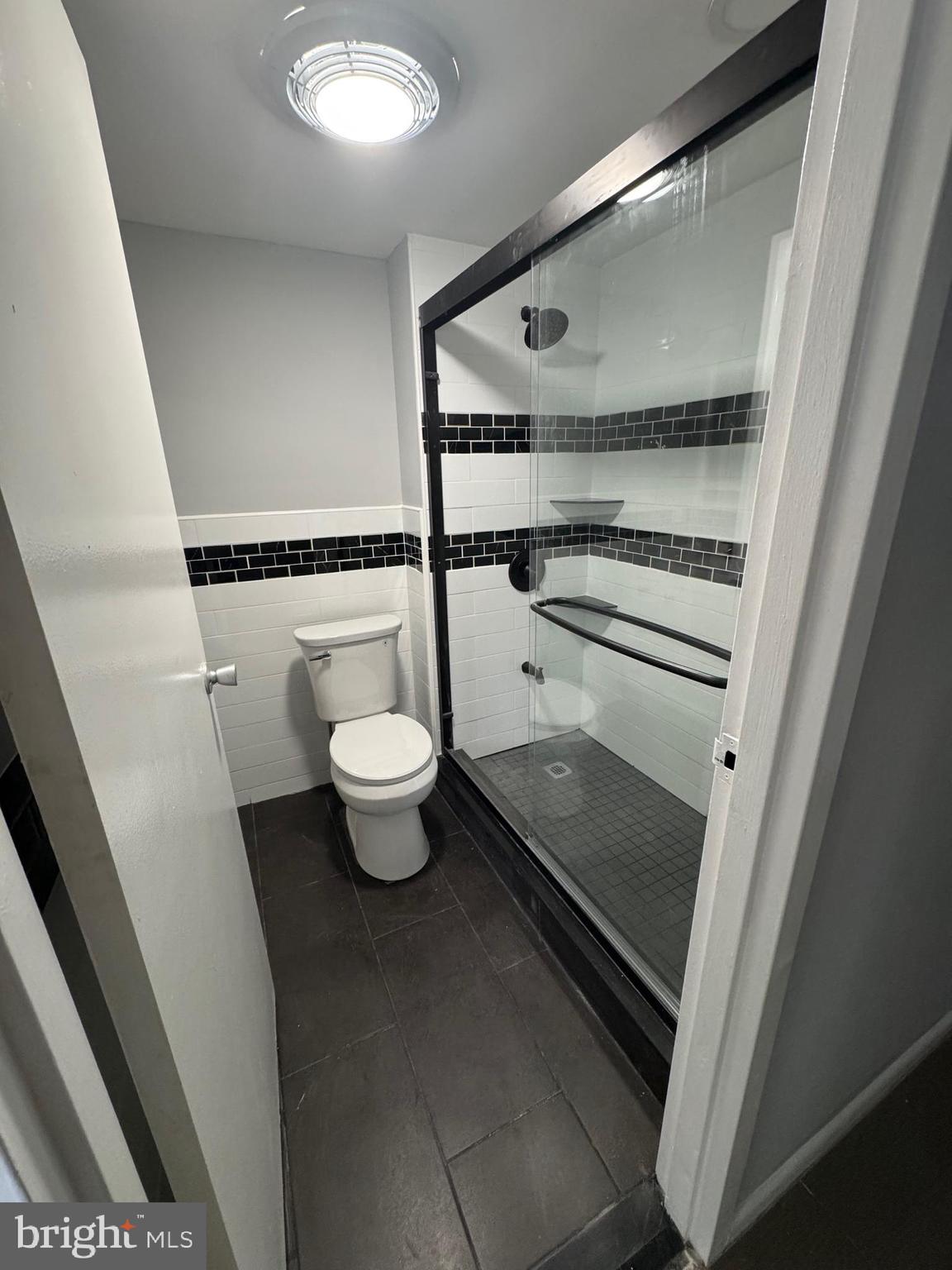 FOX VALLEY - Residential Lease