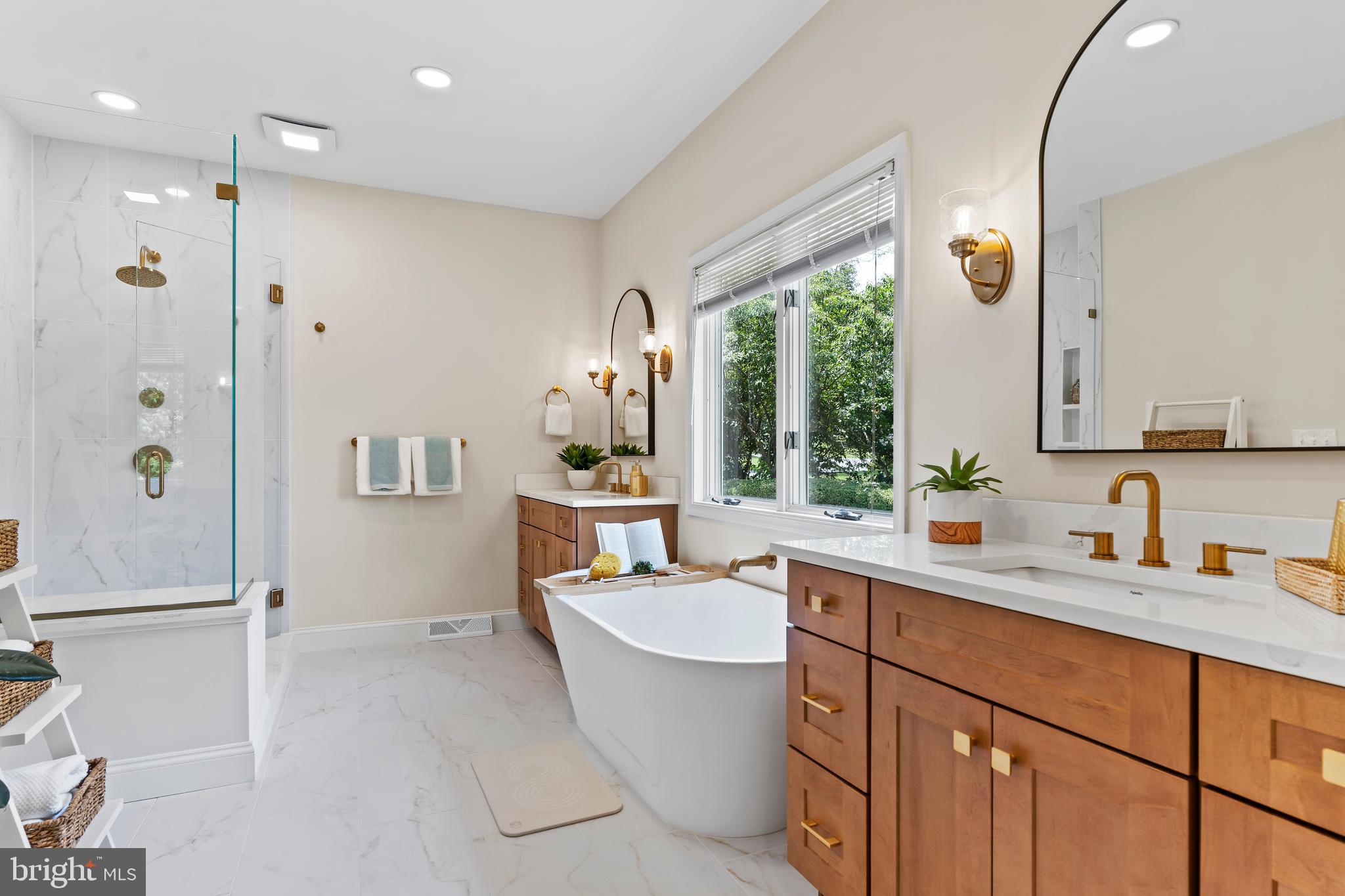 FLORIBUNDA - Residential