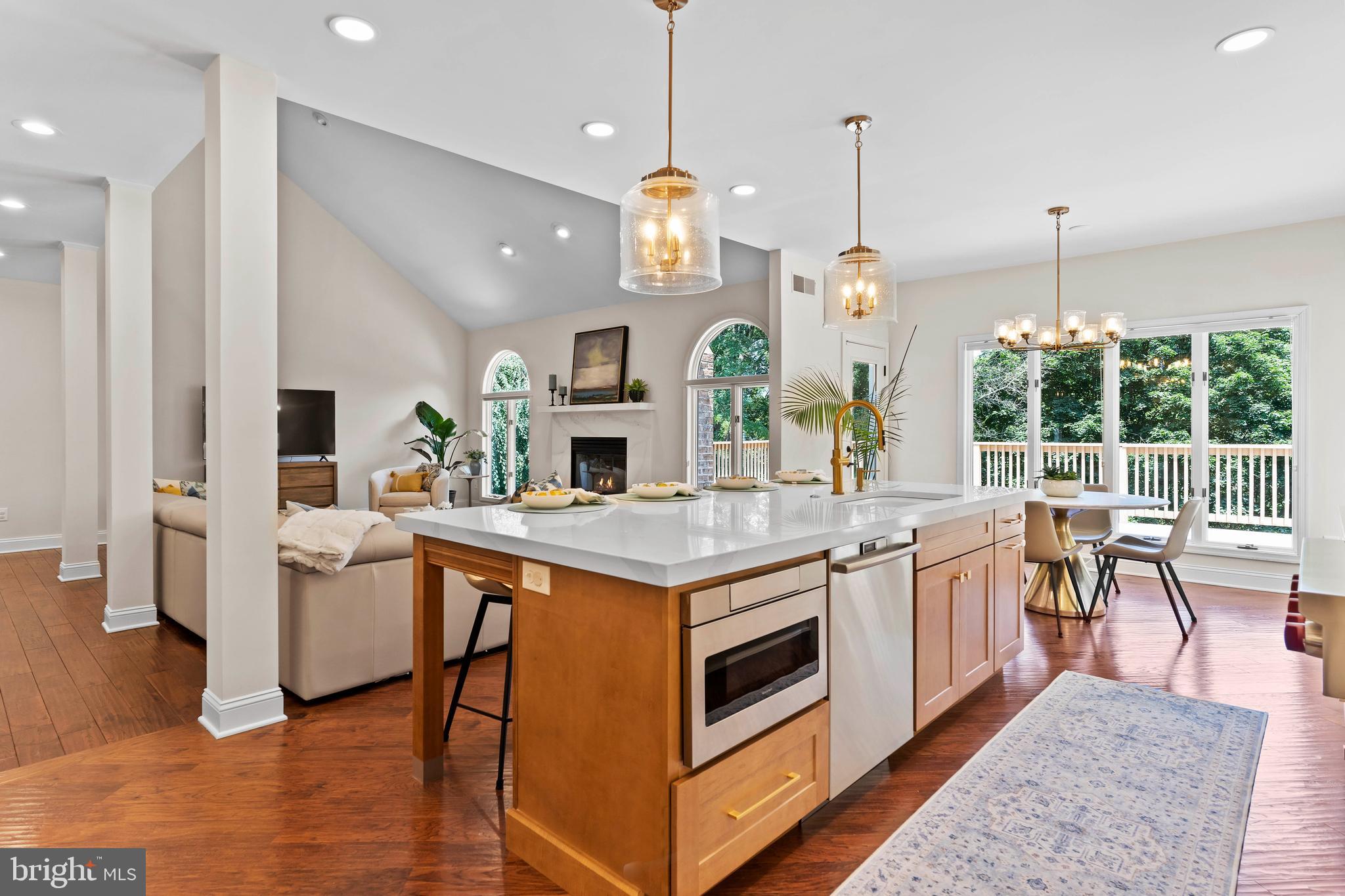 FLORIBUNDA - Residential