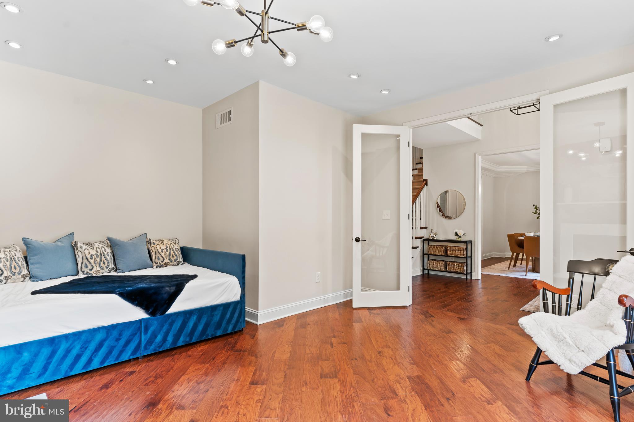 FLORIBUNDA - Residential