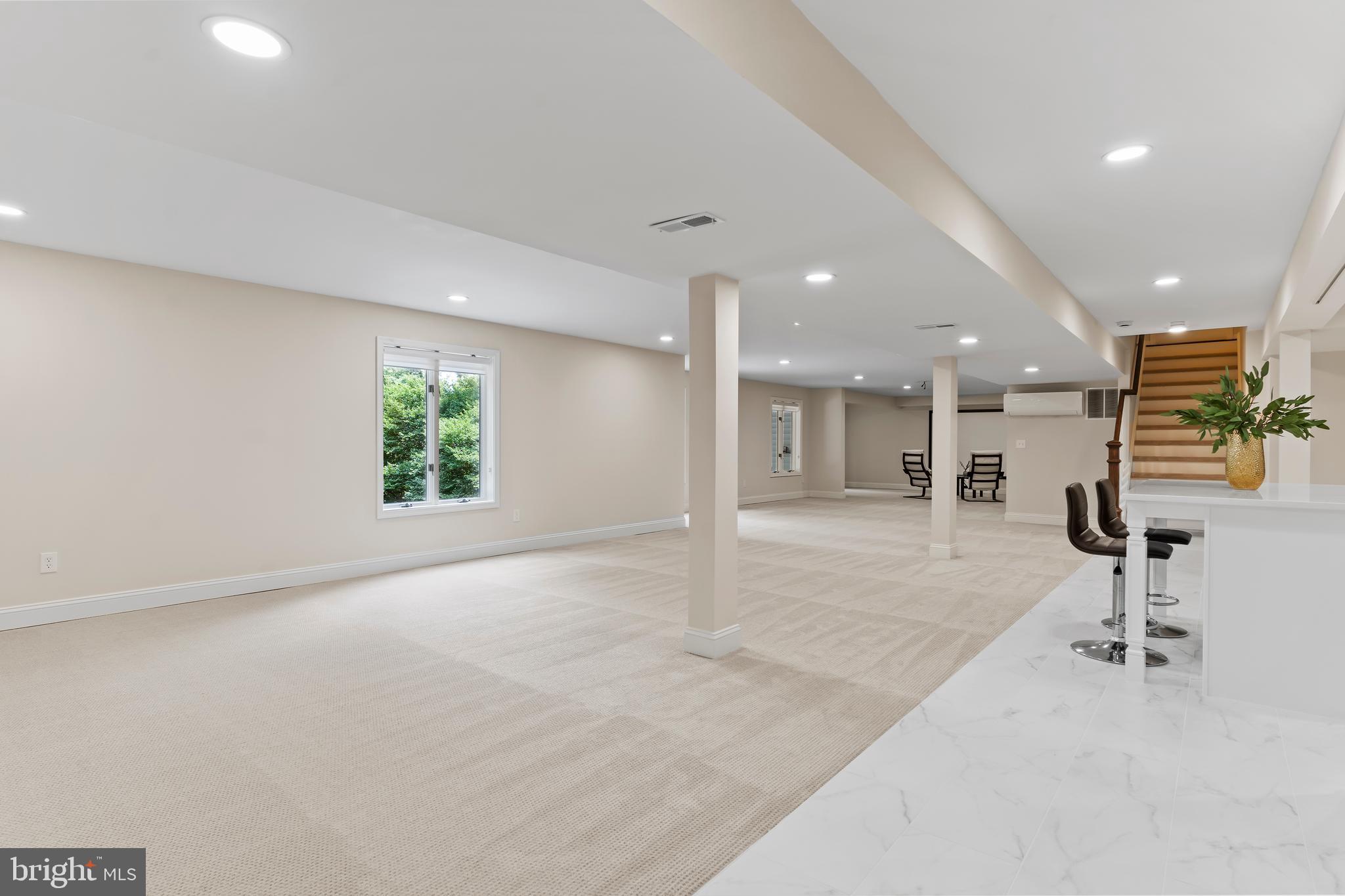 FLORIBUNDA - Residential