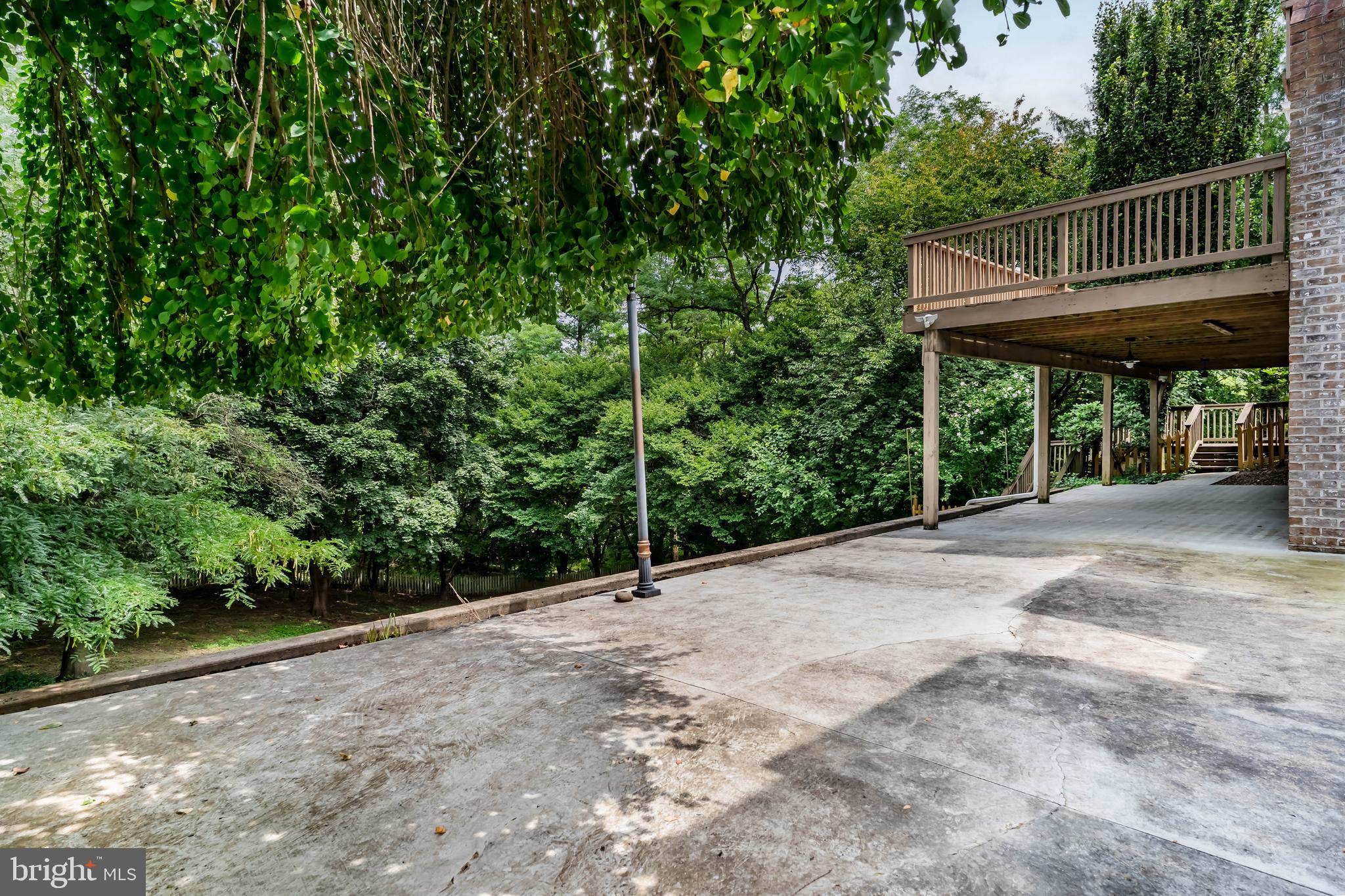 FLORIBUNDA - Residential