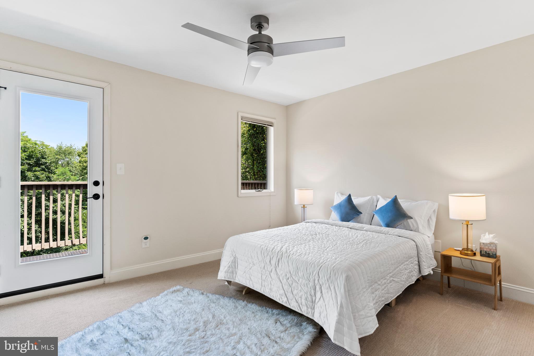 FLORIBUNDA - Residential