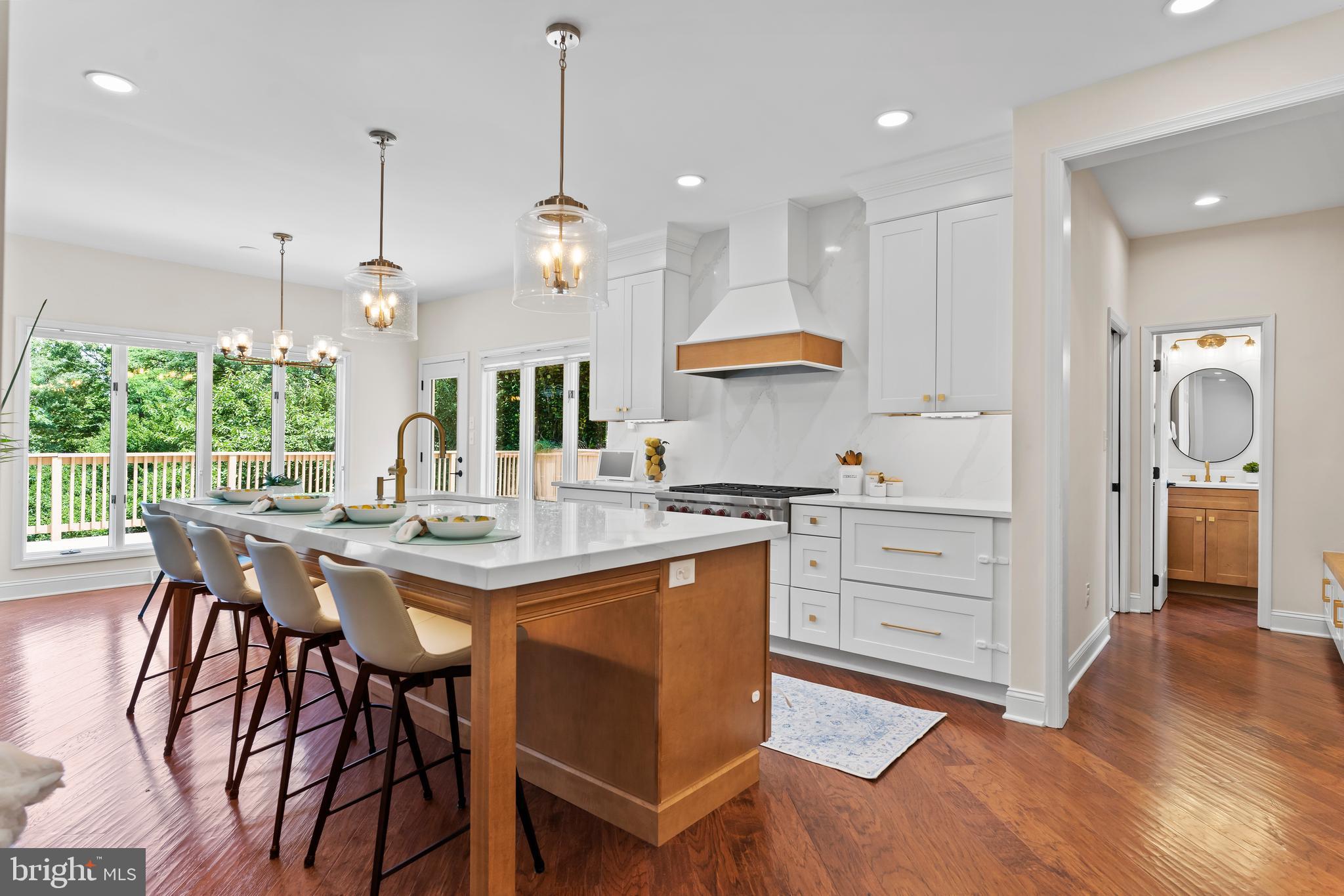 FLORIBUNDA - Residential