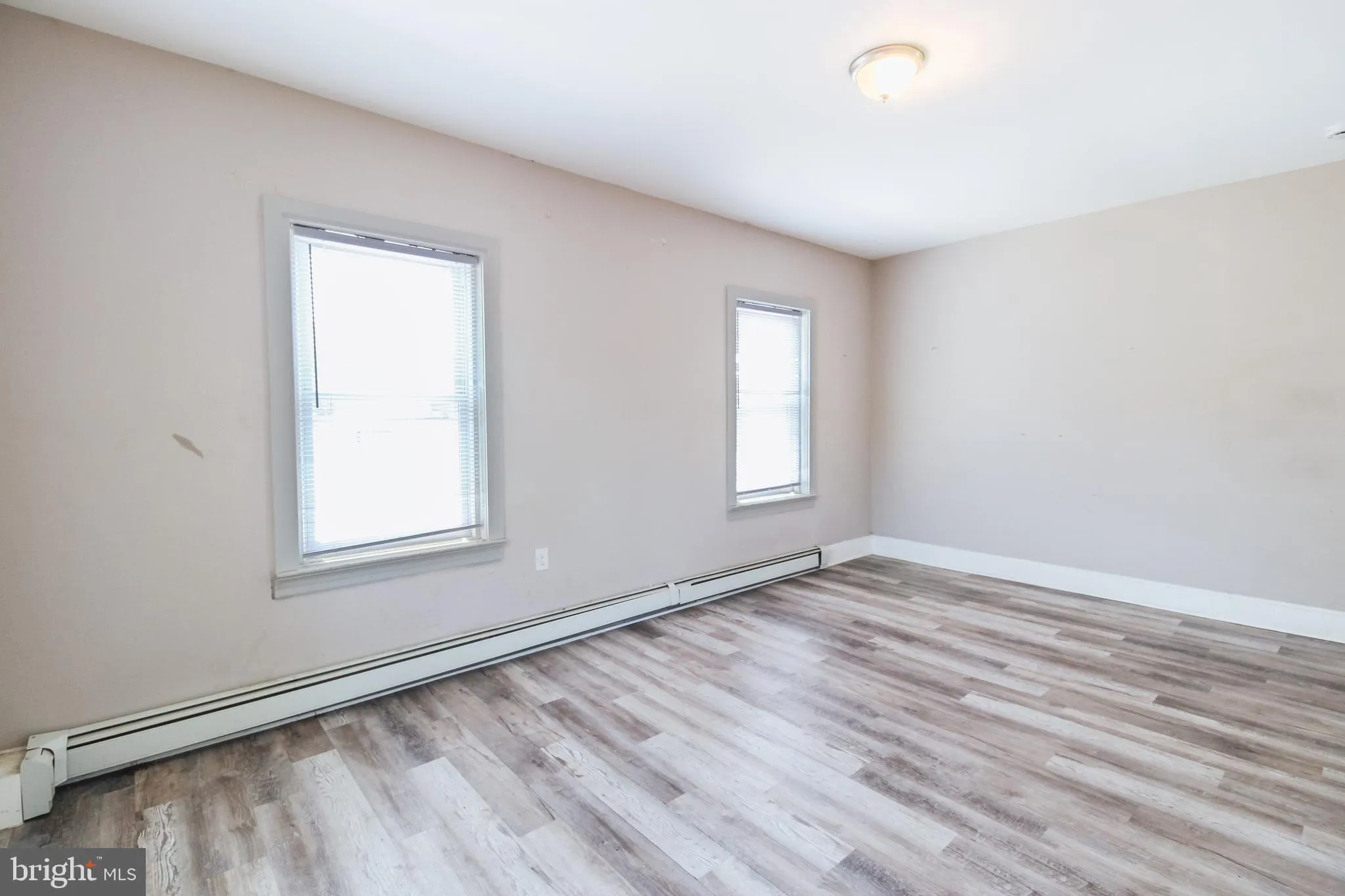 Ewing, New Jersey 08618, United States, 10 Bedrooms Bedrooms, ,Residential,Contingent,140759