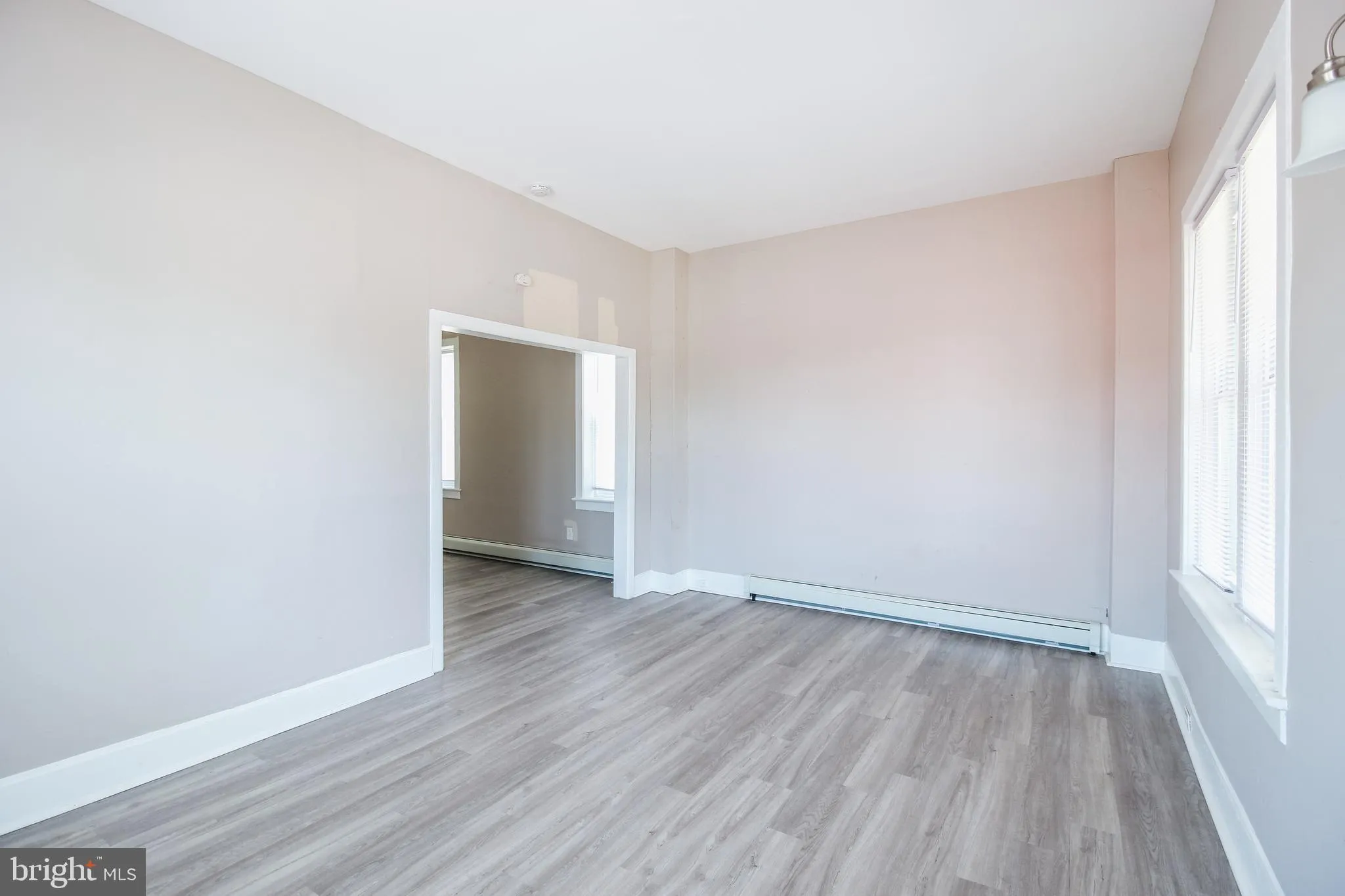 Ewing, New Jersey 08618, United States, 10 Bedrooms Bedrooms, ,Residential,Contingent,140759