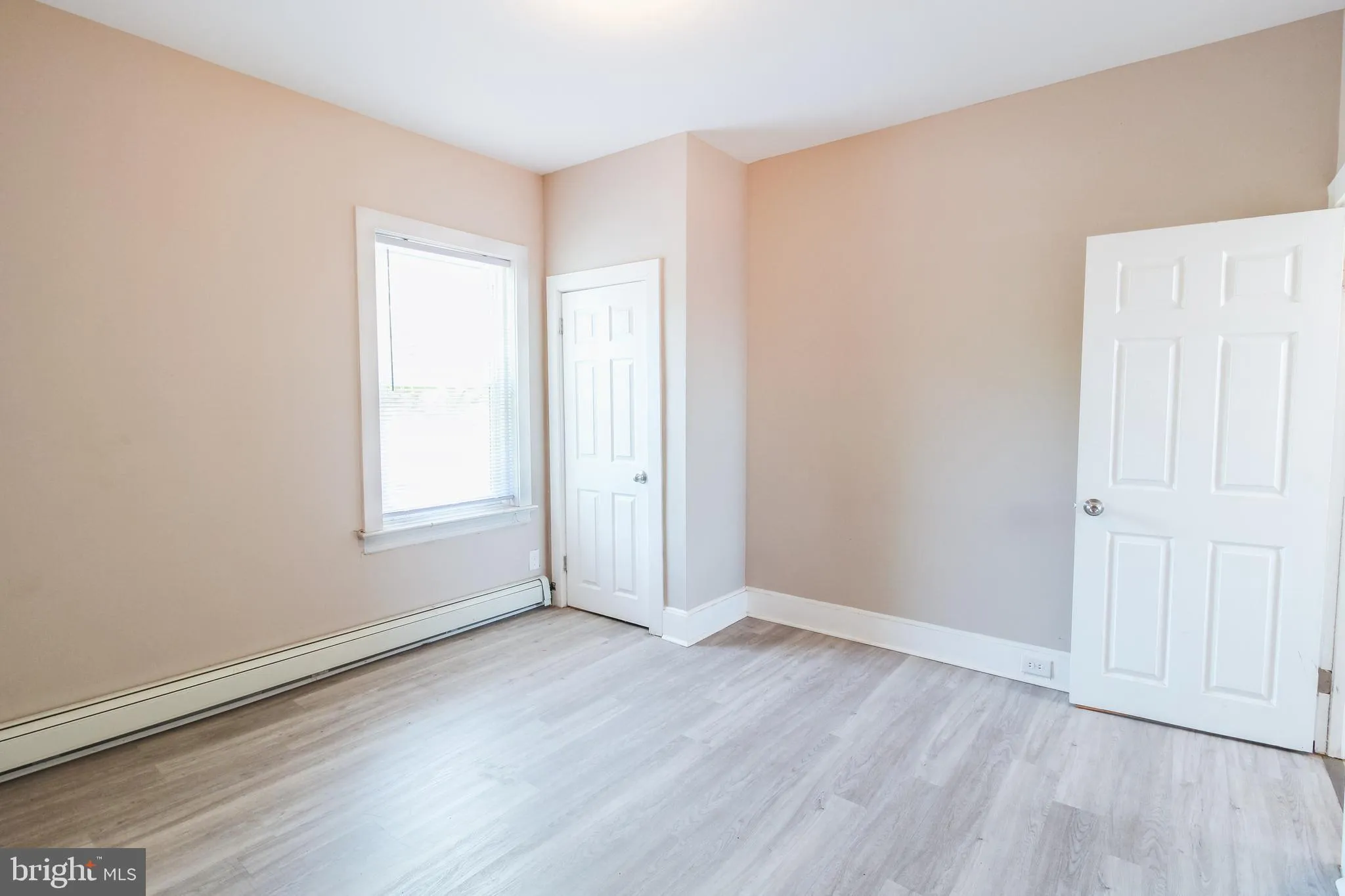 Ewing, New Jersey 08618, United States, 10 Bedrooms Bedrooms, ,Residential,Contingent,140759