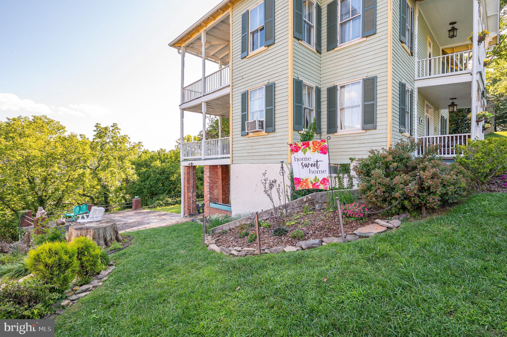 HISTORIC HARPERS FERRY - Residential