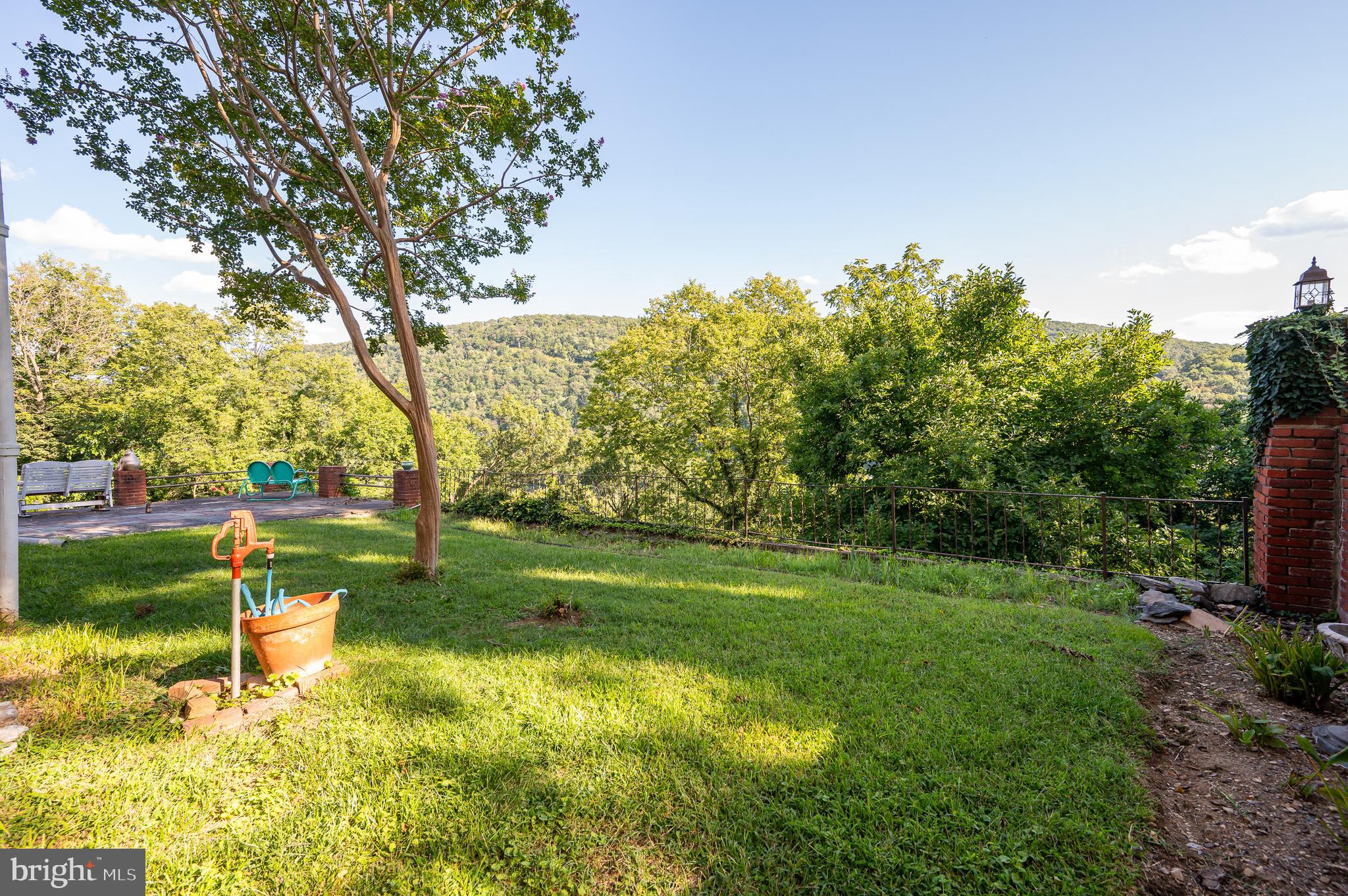 HISTORIC HARPERS FERRY - Residential