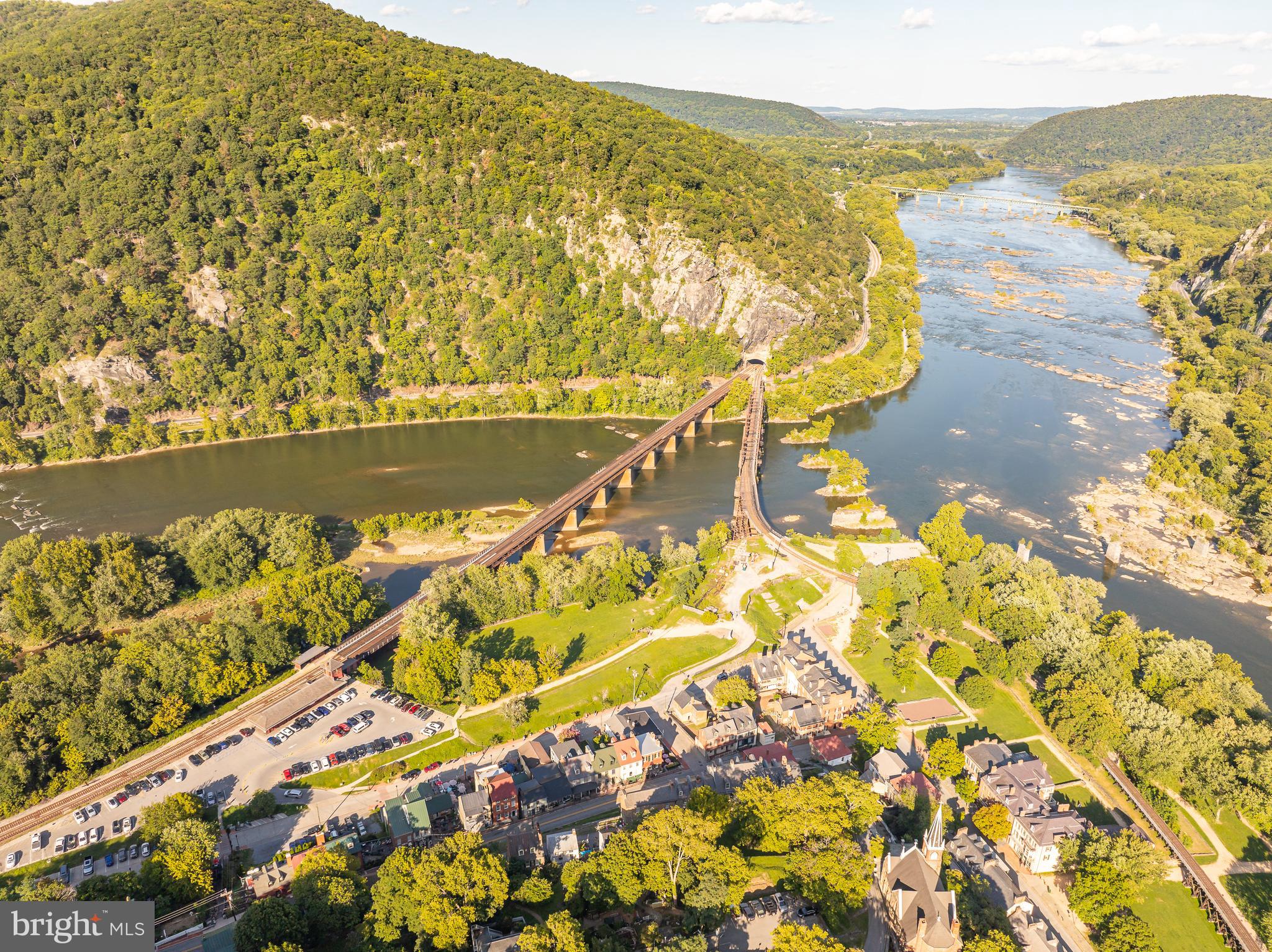 HISTORIC HARPERS FERRY - Residential