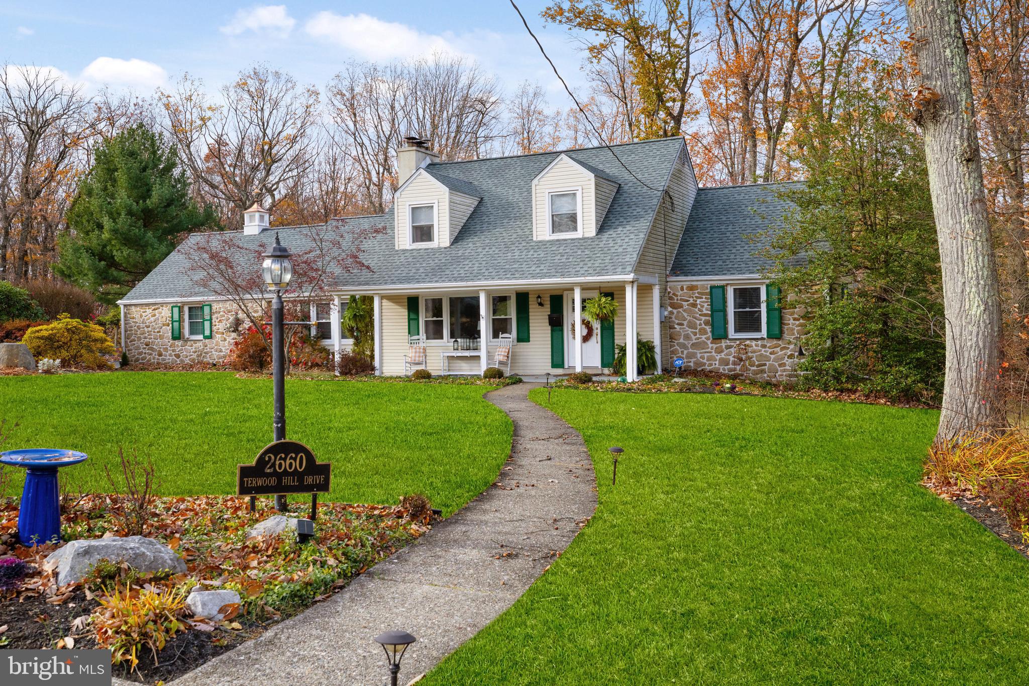 2660 TERWOOD HILL DRIVE