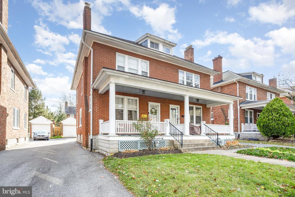 Photo of 862 Pleasure Road, LANCASTER, PA 17601 (MLS # PALA2080304)