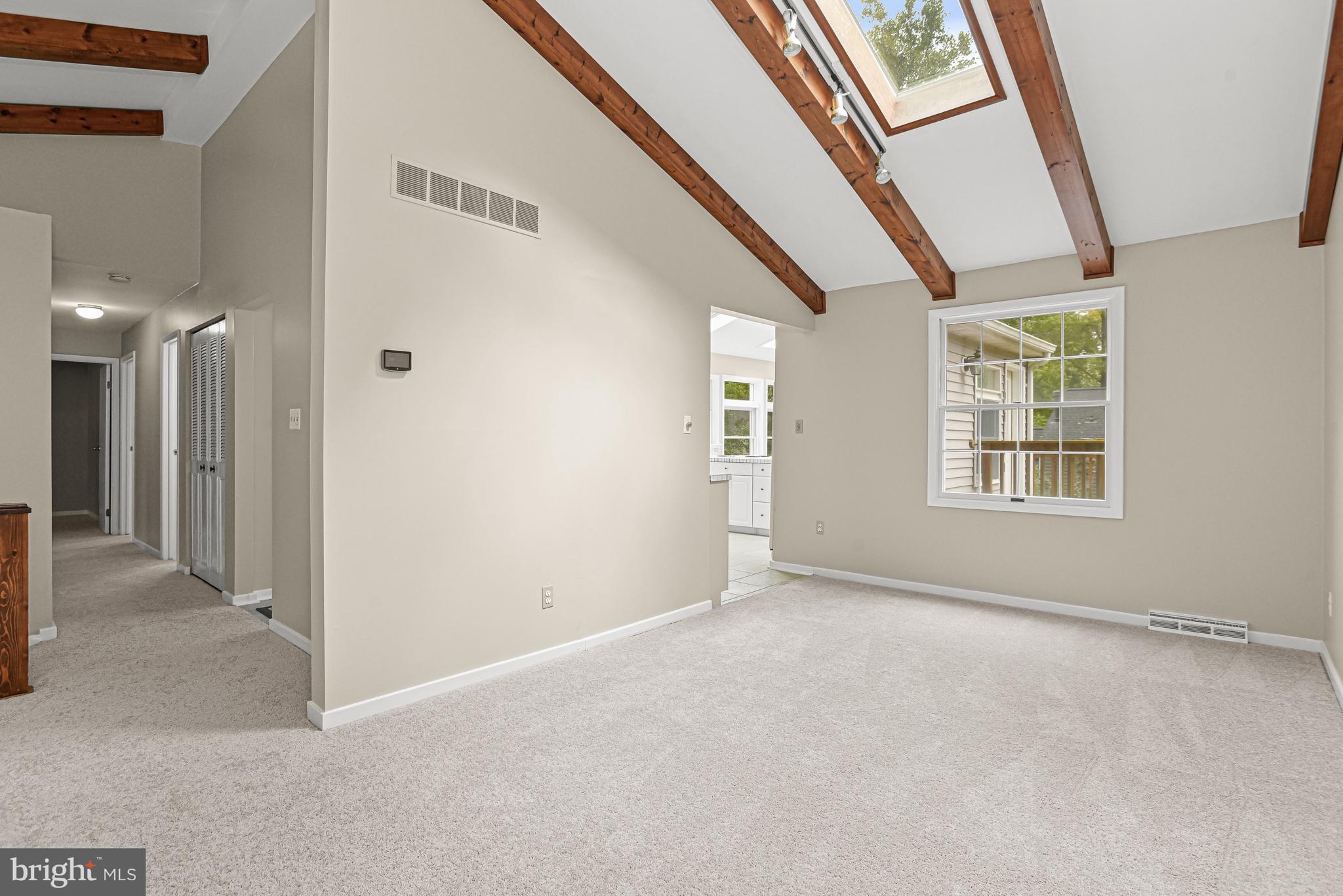 VILLAGE OF LONG REACH - Residential