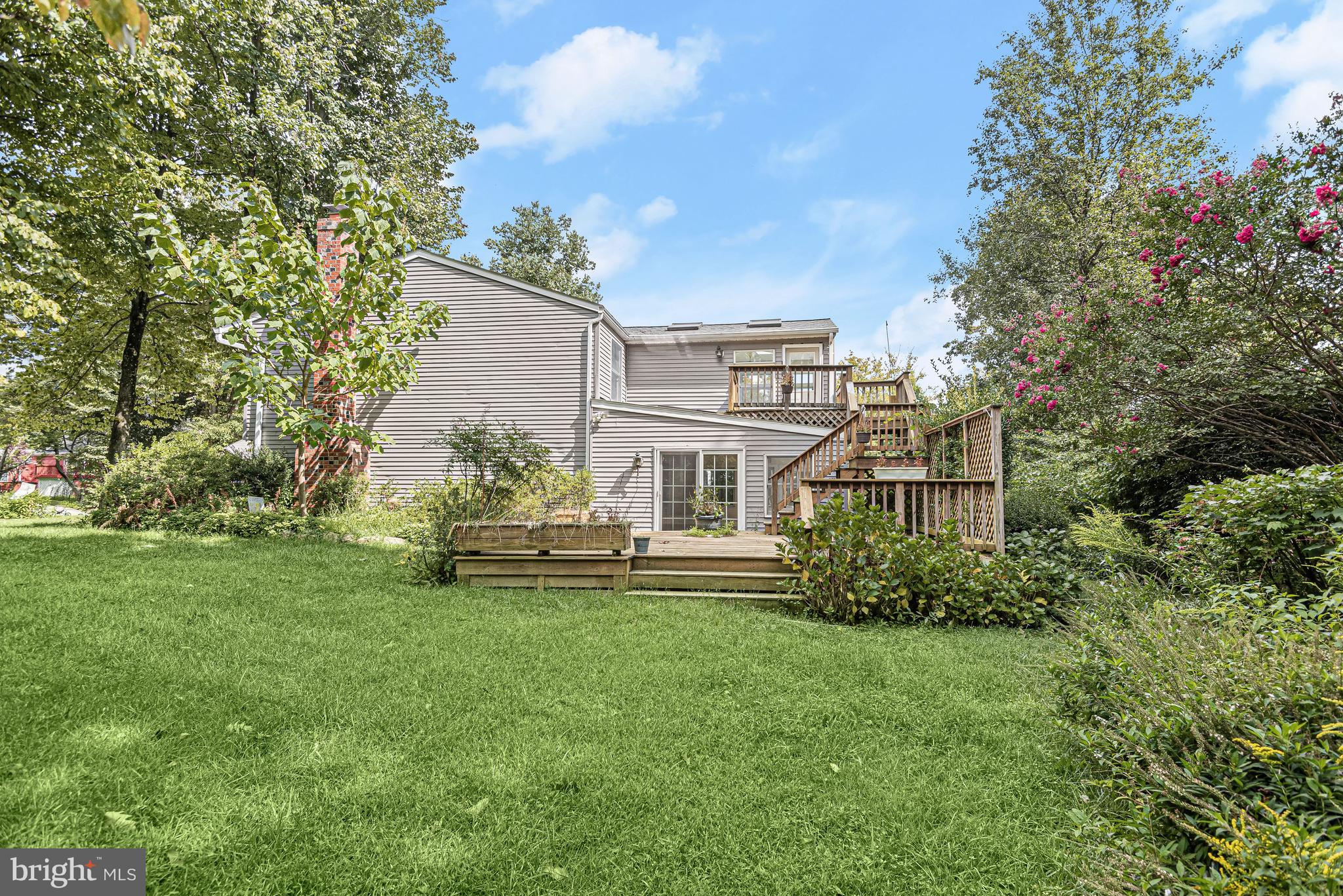 VILLAGE OF LONG REACH - Residential