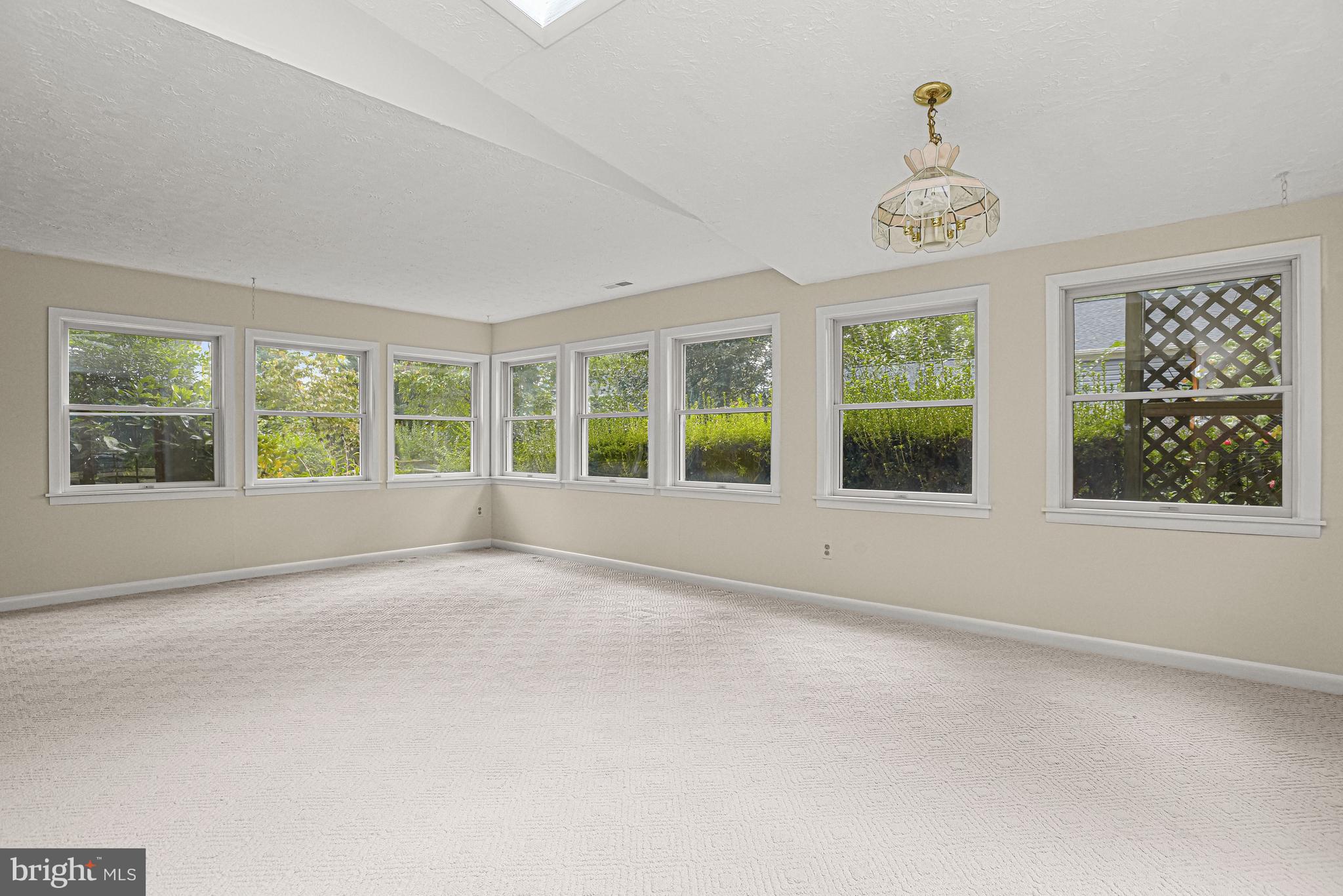 VILLAGE OF LONG REACH - Residential