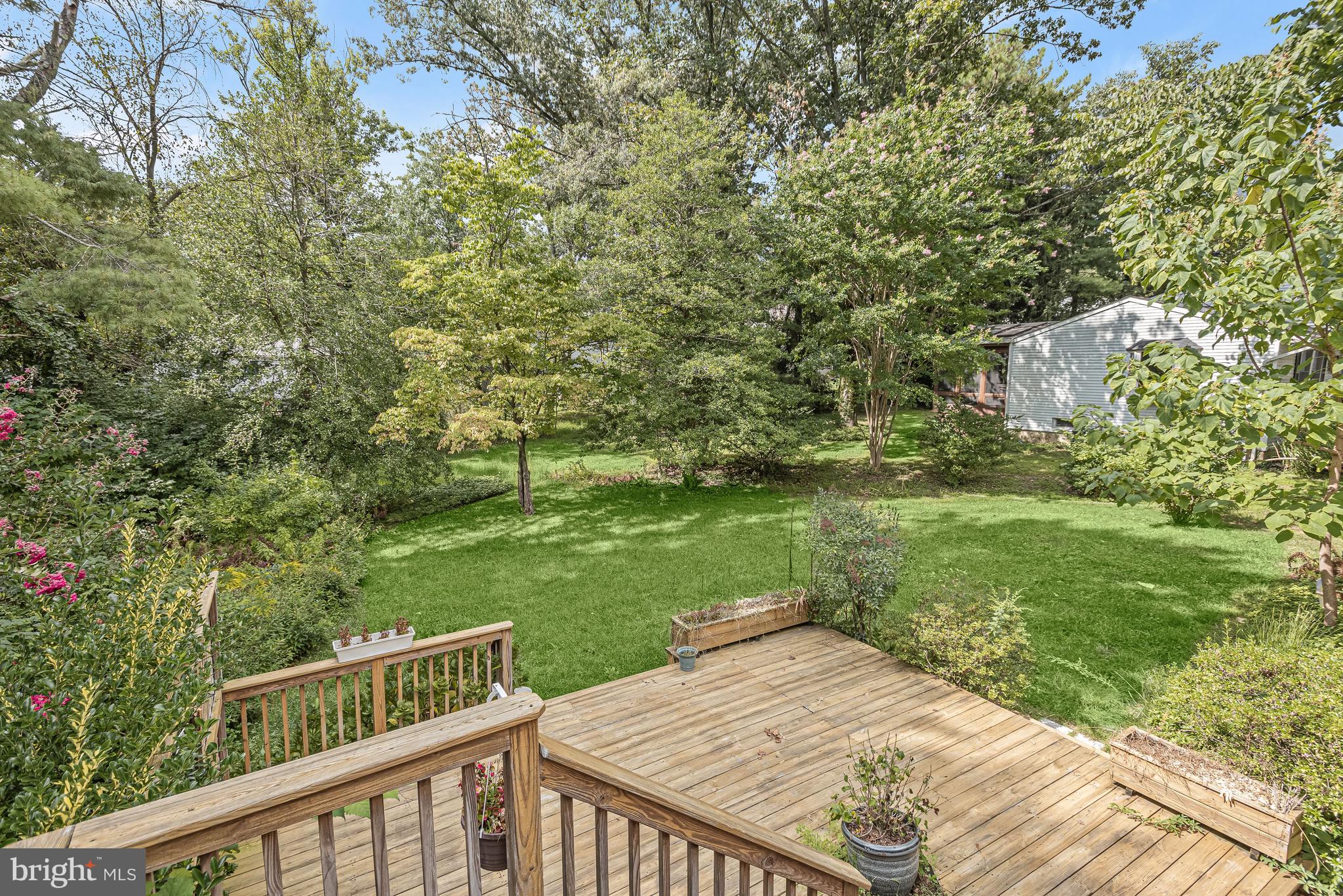 VILLAGE OF LONG REACH - Residential