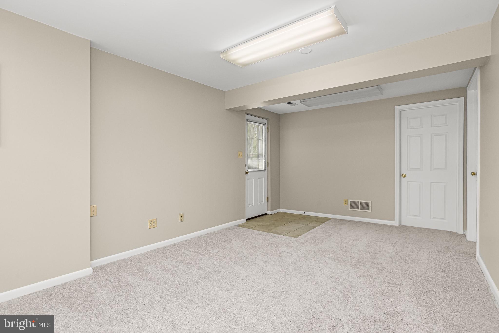 VILLAGE OF LONG REACH - Residential