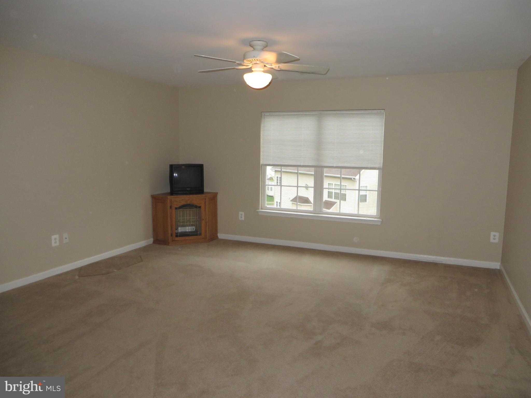 DAHLIA PARK OF WILDEWOOD - Residential