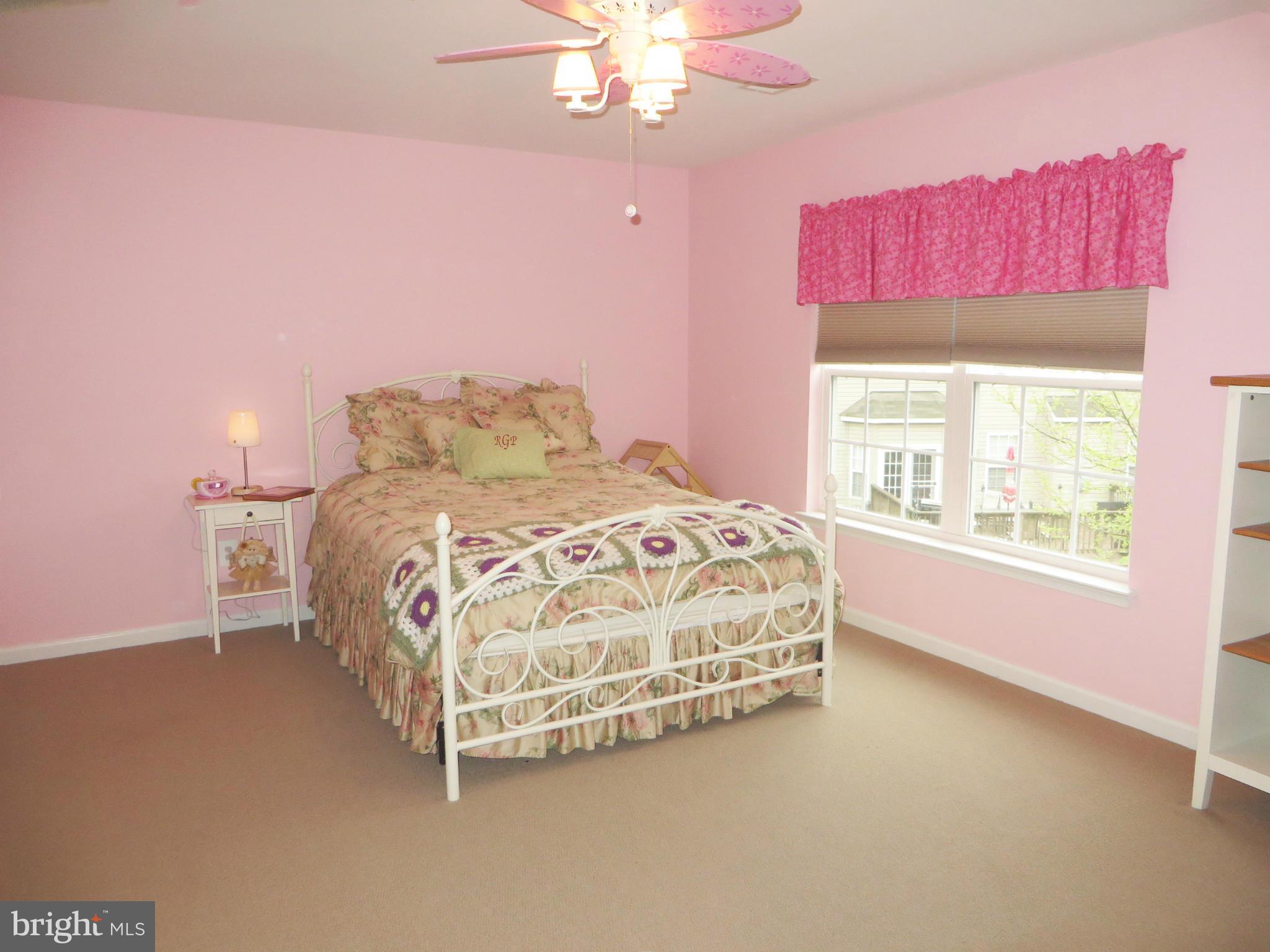 DAHLIA PARK OF WILDEWOOD - Residential