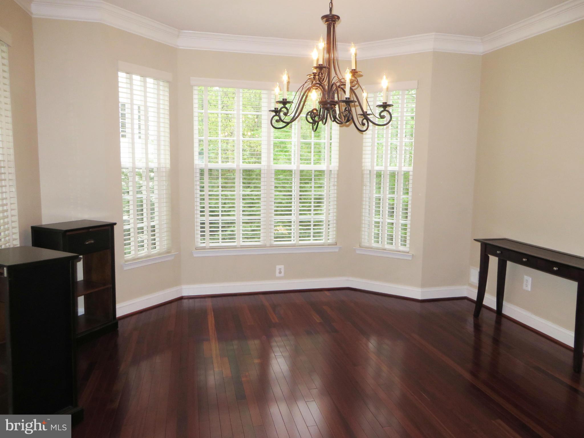 DAHLIA PARK OF WILDEWOOD - Residential