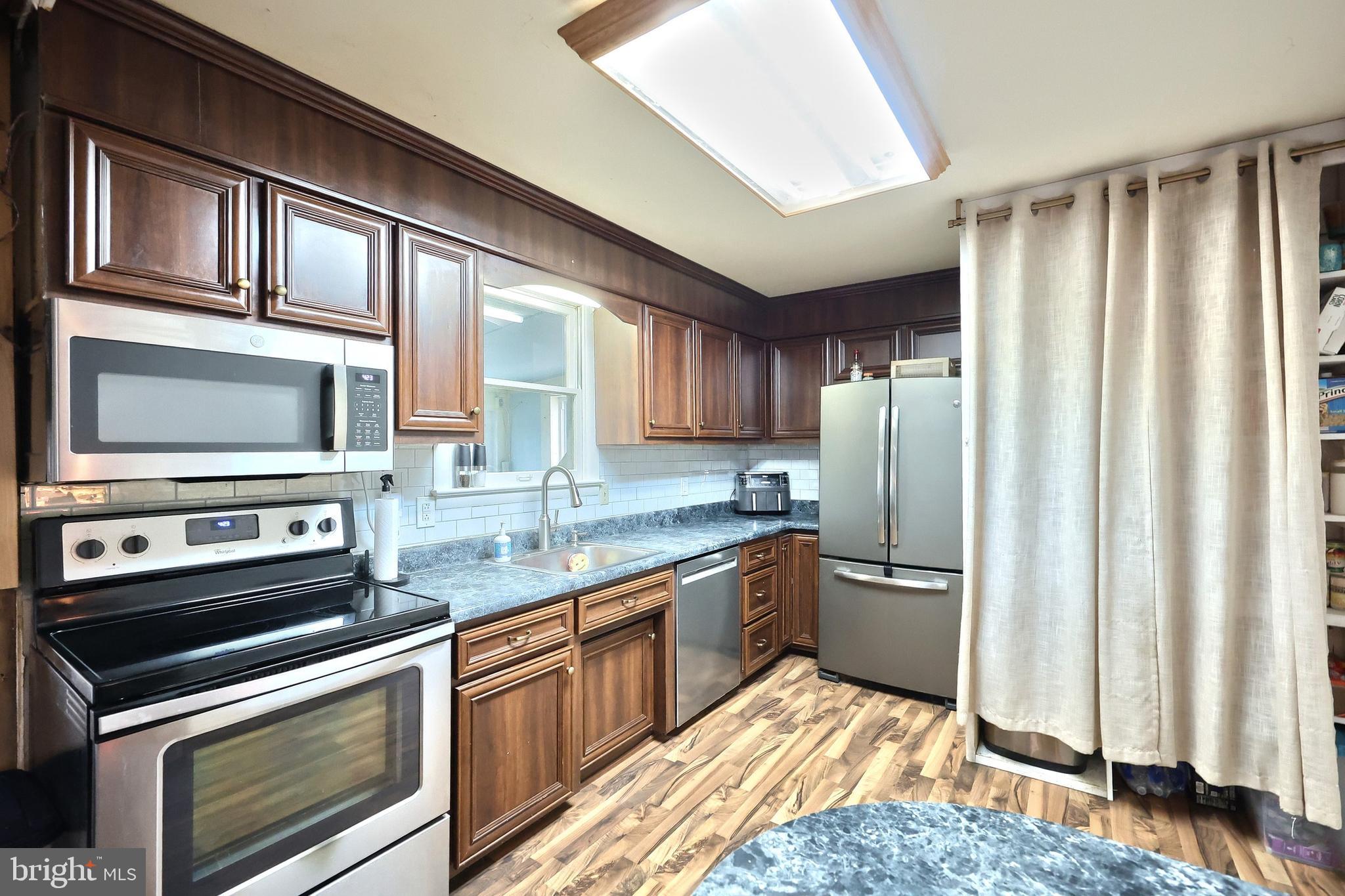 BUNKER HILLS - Residential