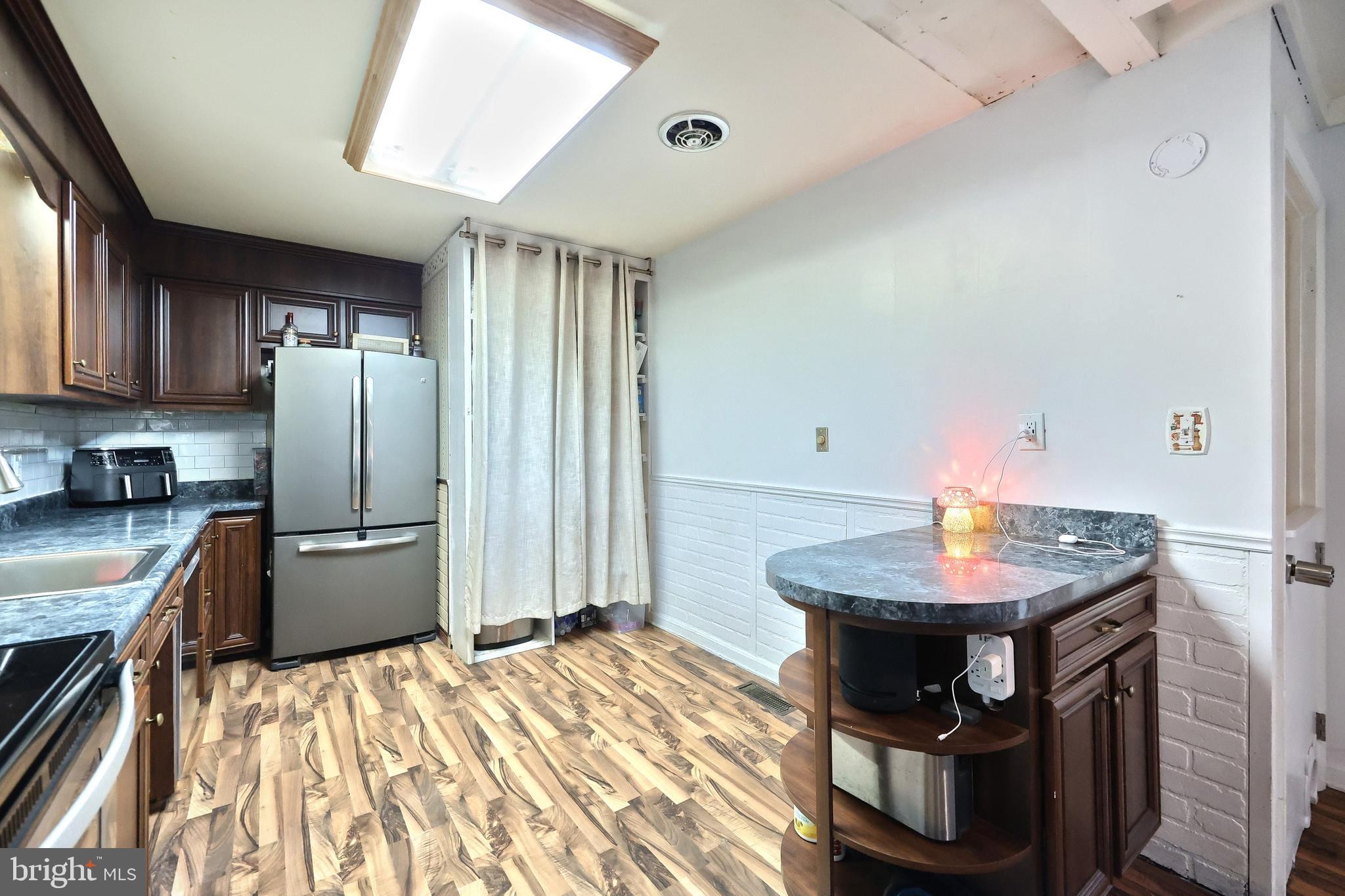 BUNKER HILLS - Residential