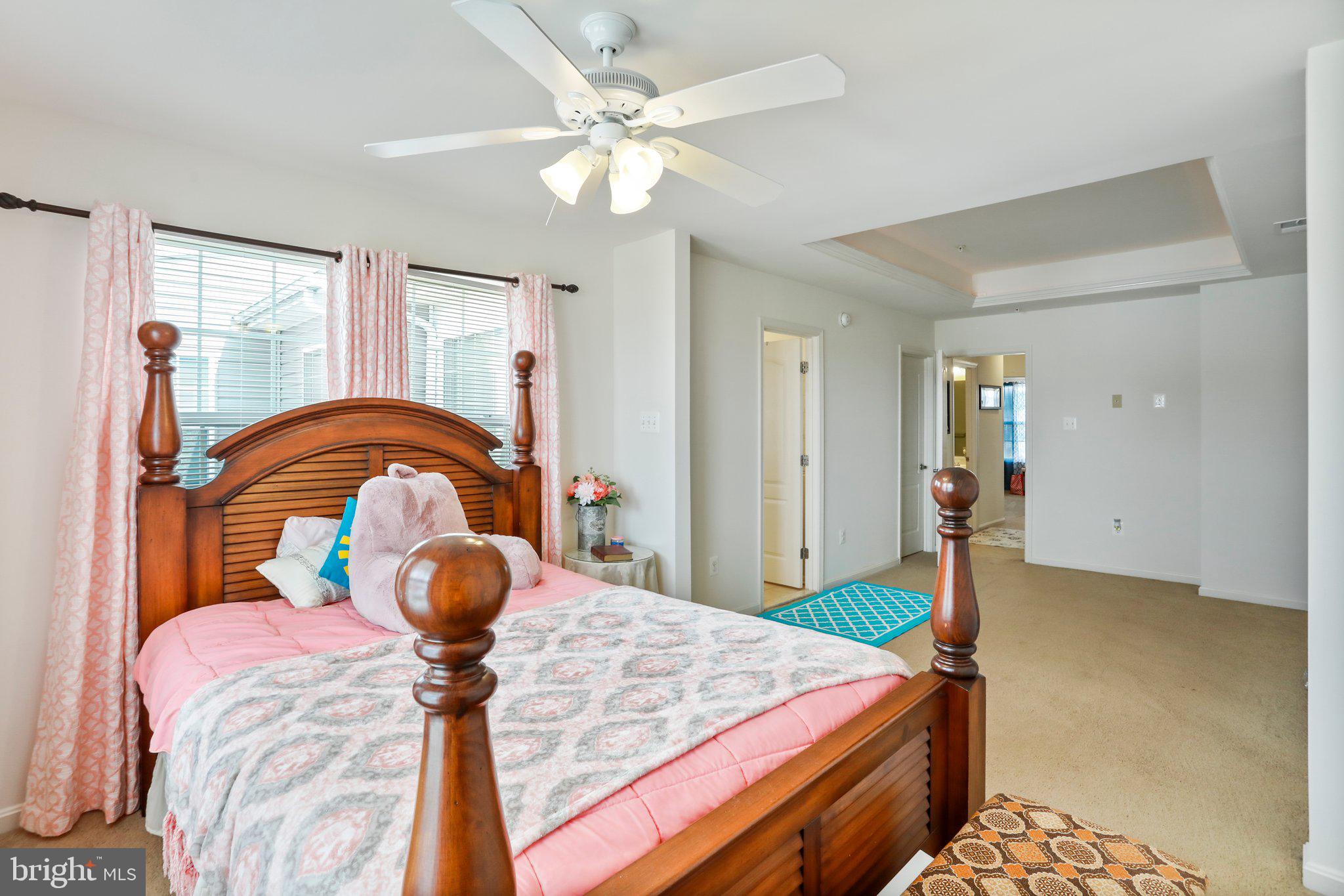 COLLEGIATE ACRES - Residential