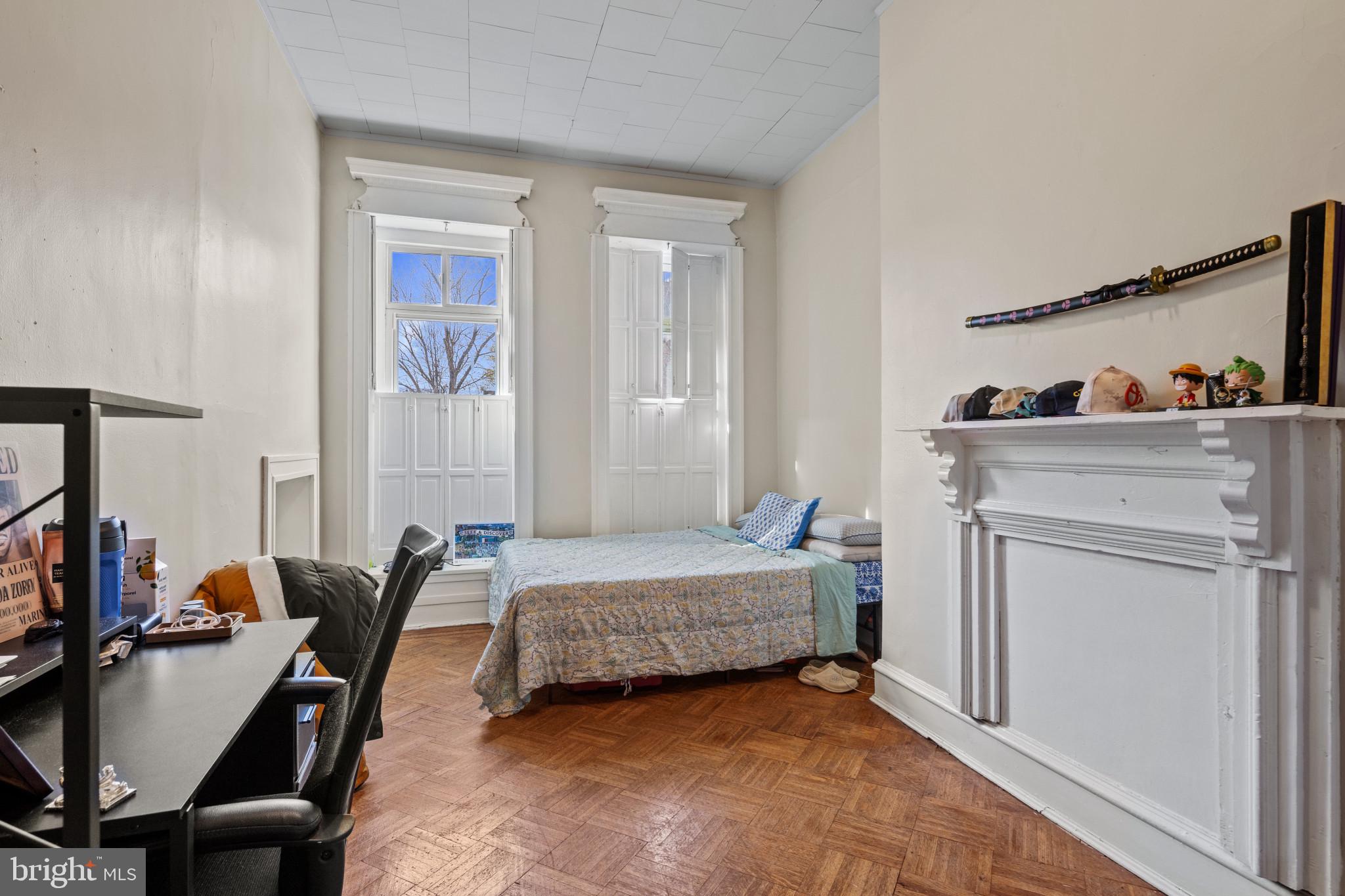 CHARLES VILLAGE - Residential Income