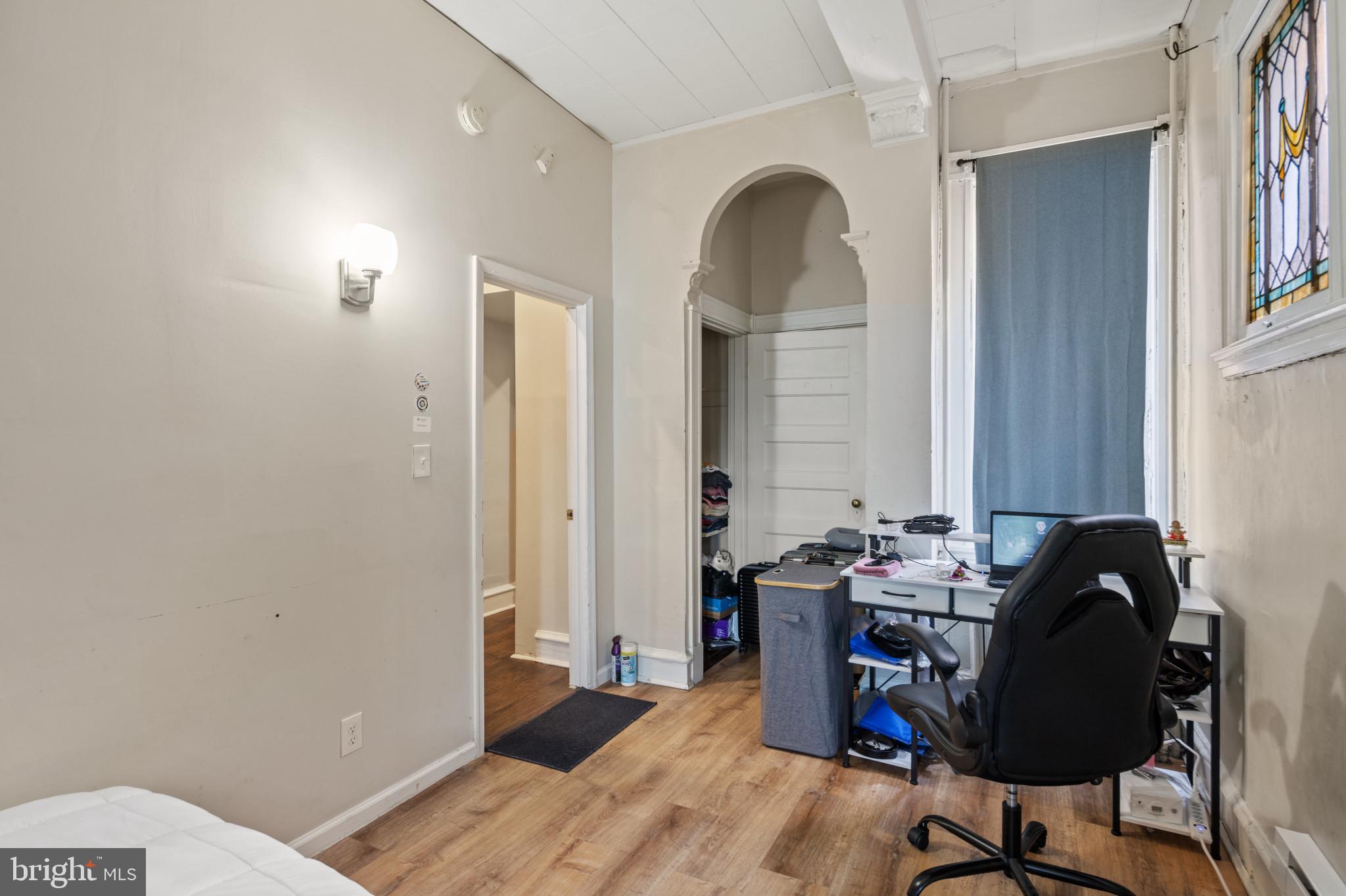 CHARLES VILLAGE - Residential Income