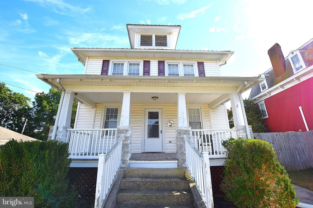 Photo of 419 N Walnut Street, MILFORD, DE 19963 (MLS # DEKT2041680)