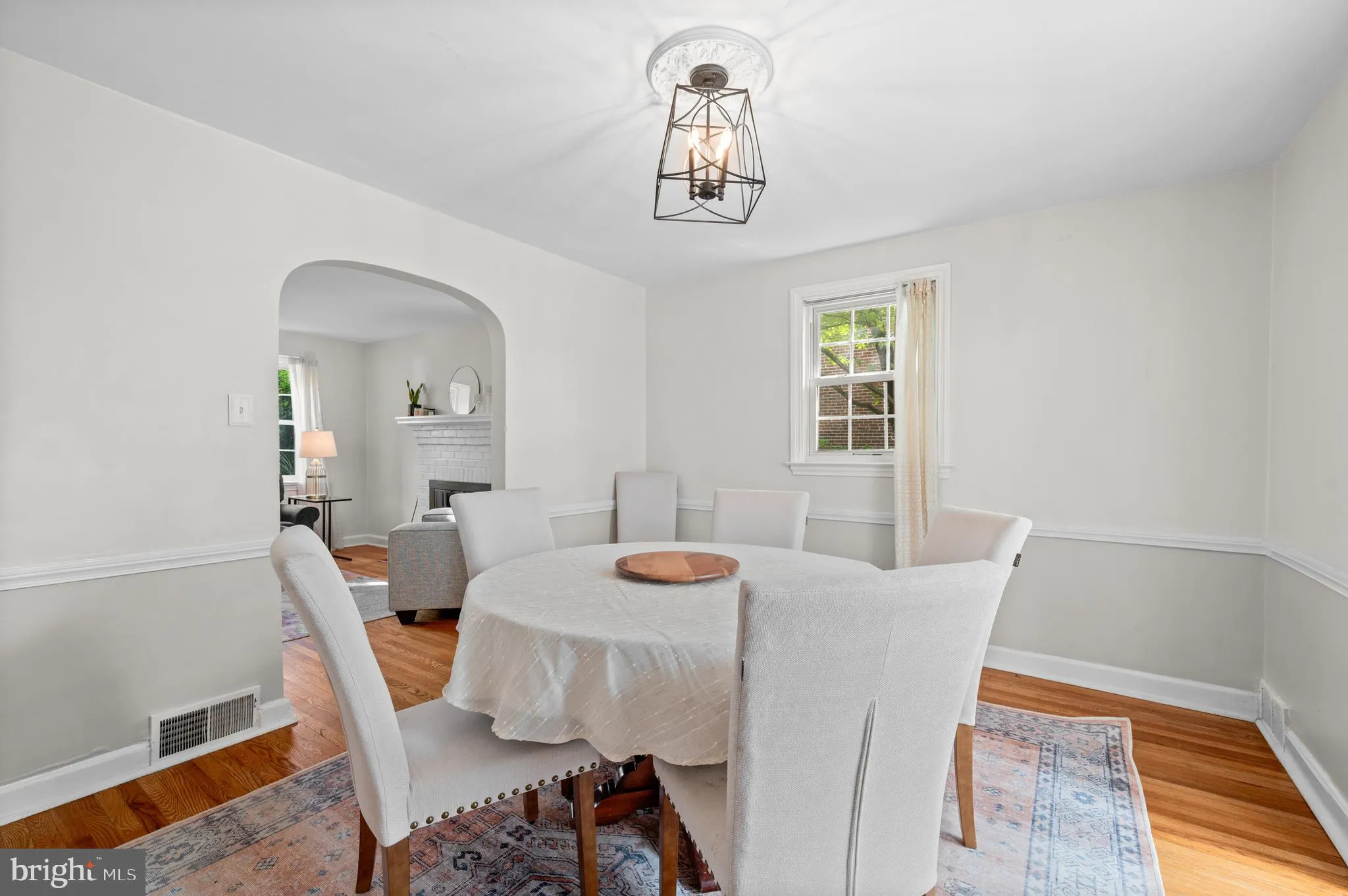 Drexel Hill, Pennsylvania 19026, United States, 4 Bedrooms Bedrooms, ,2 BathroomsBathrooms,Residential,Pending,188810