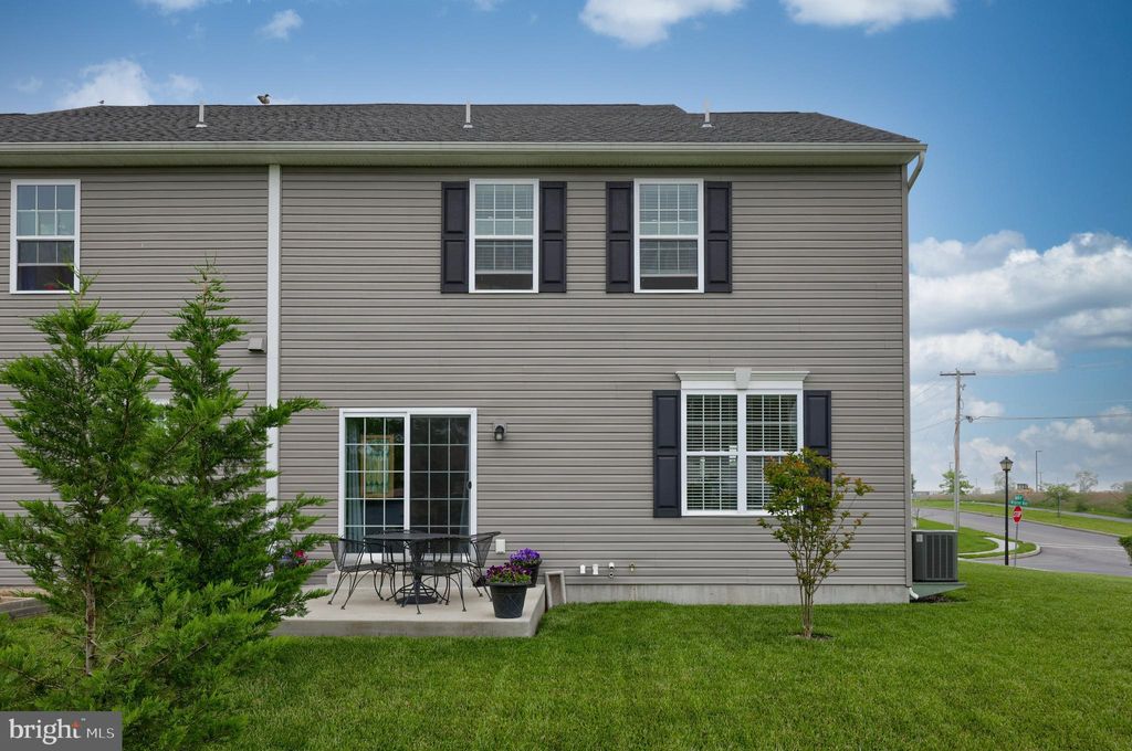 Photo of 9 Wigeon Way, Elizabethtown, PA 17022 (MLS # PALA2051700)