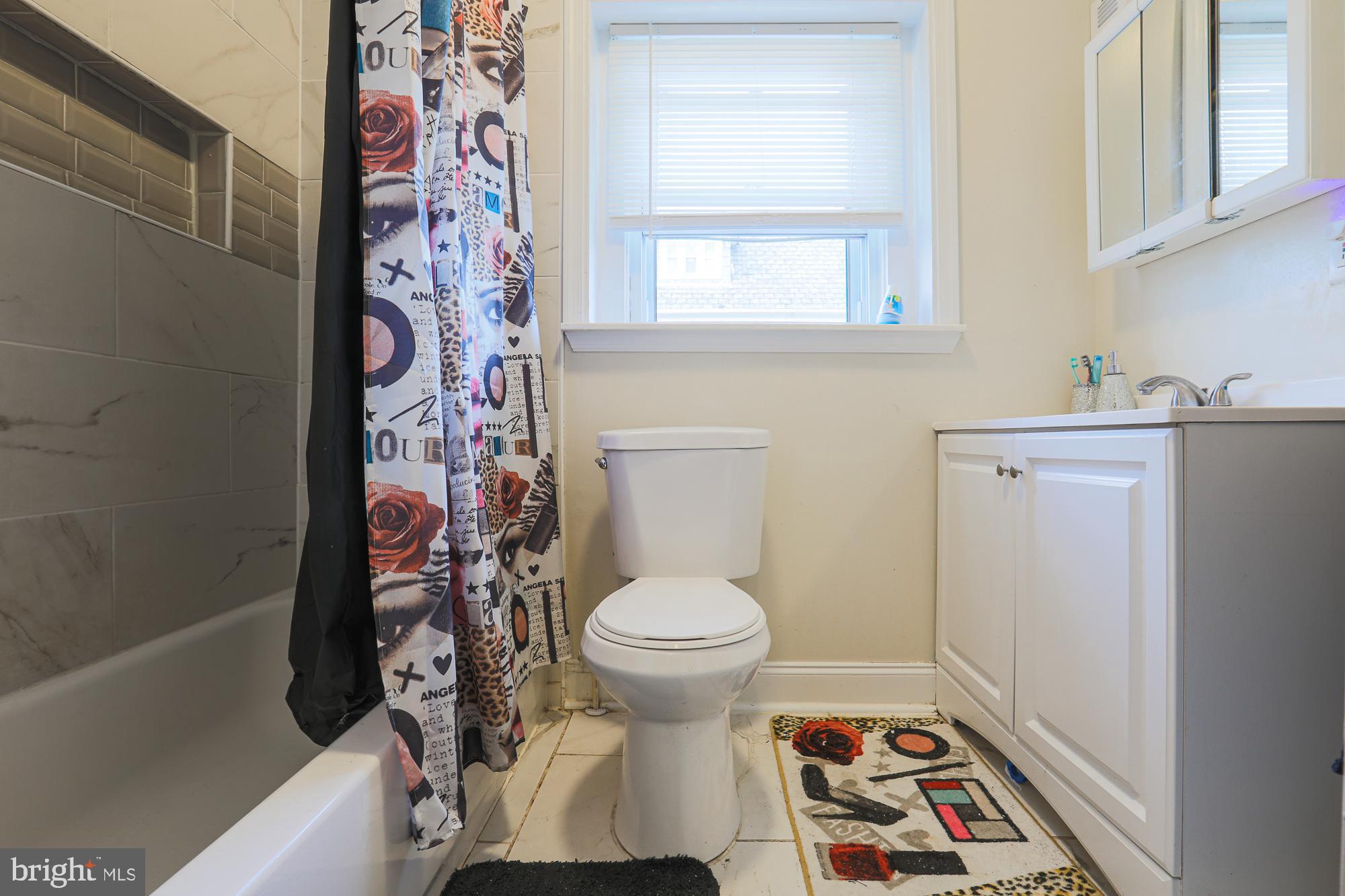 ROGNEL HEIGHTS - Residential