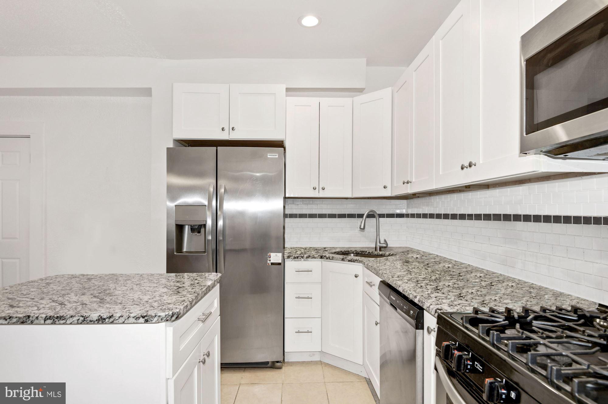 ROGNEL HEIGHTS - Residential