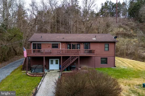 400 N Fork River Road, Shenandoah, VA MLS: VAPA2004856