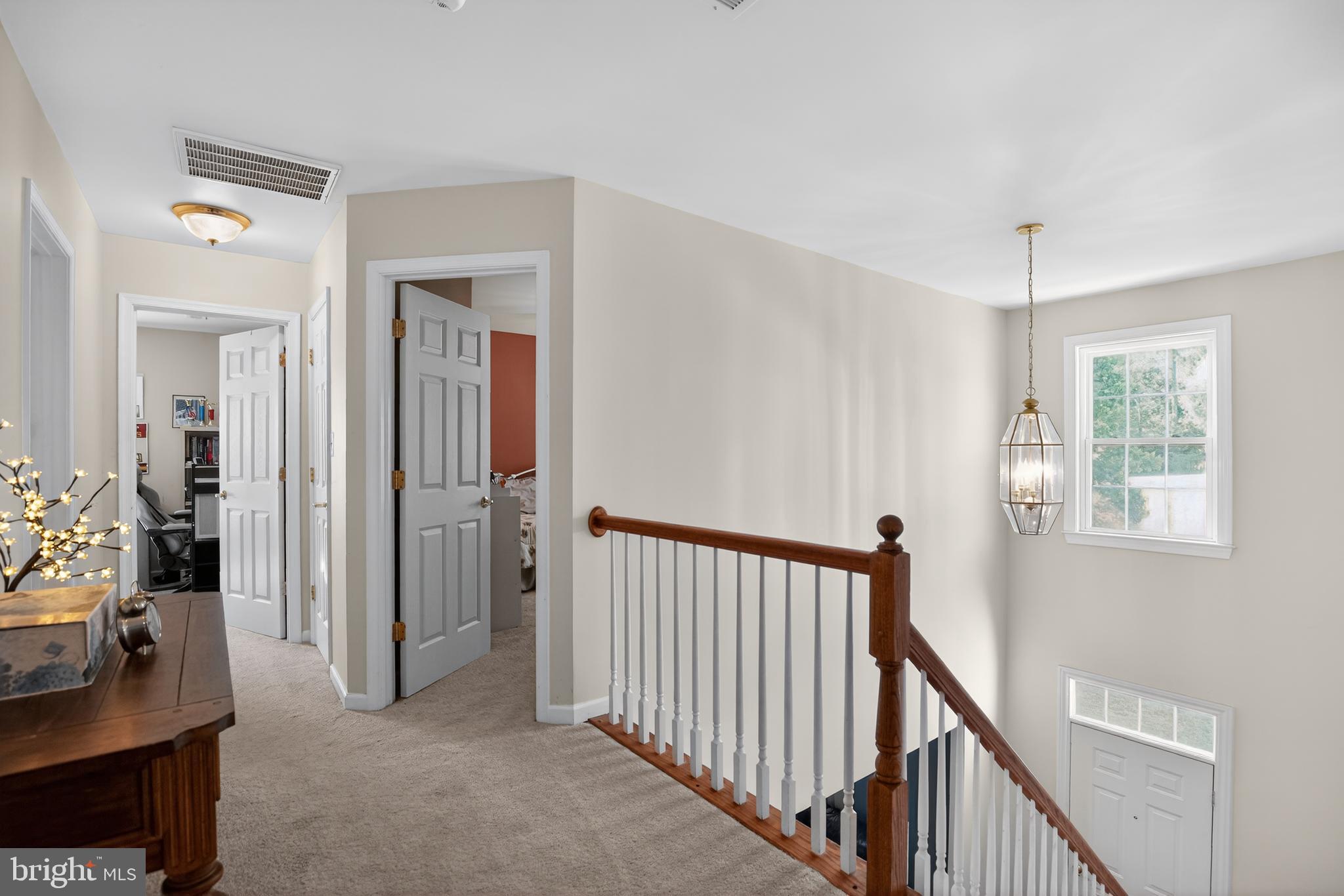 COVE POINT WOODS - Residential