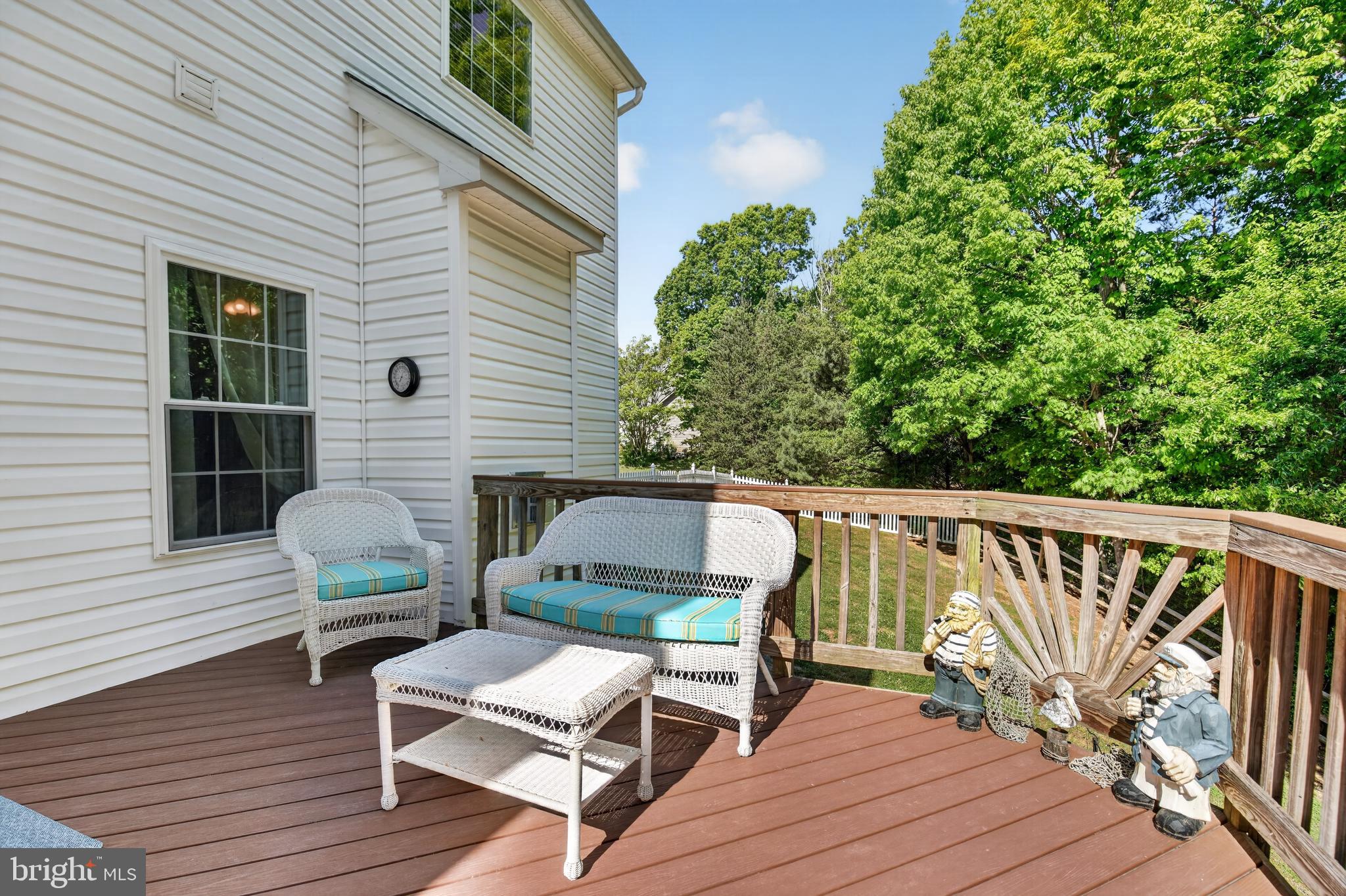COVE POINT WOODS - Residential