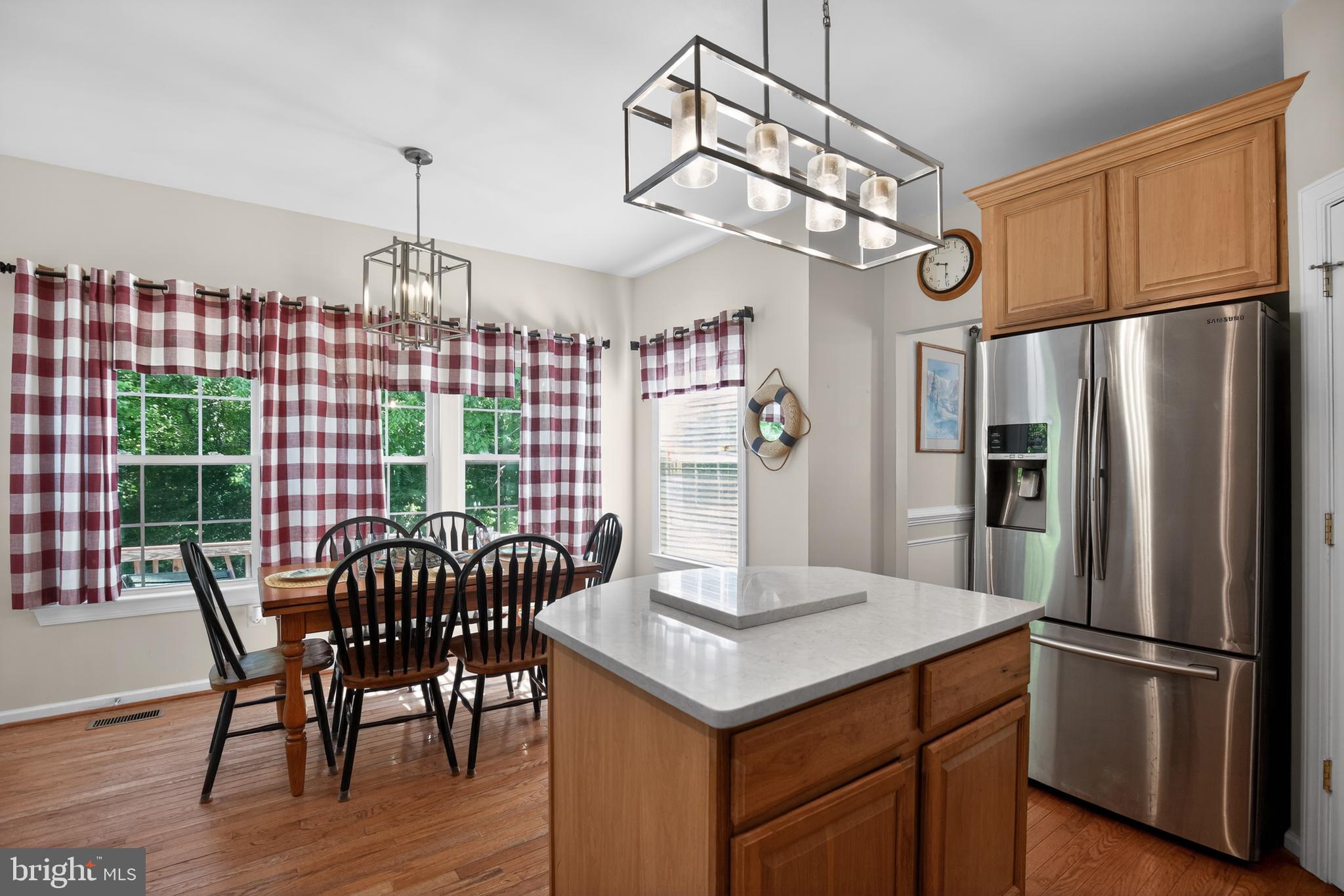 COVE POINT WOODS - Residential