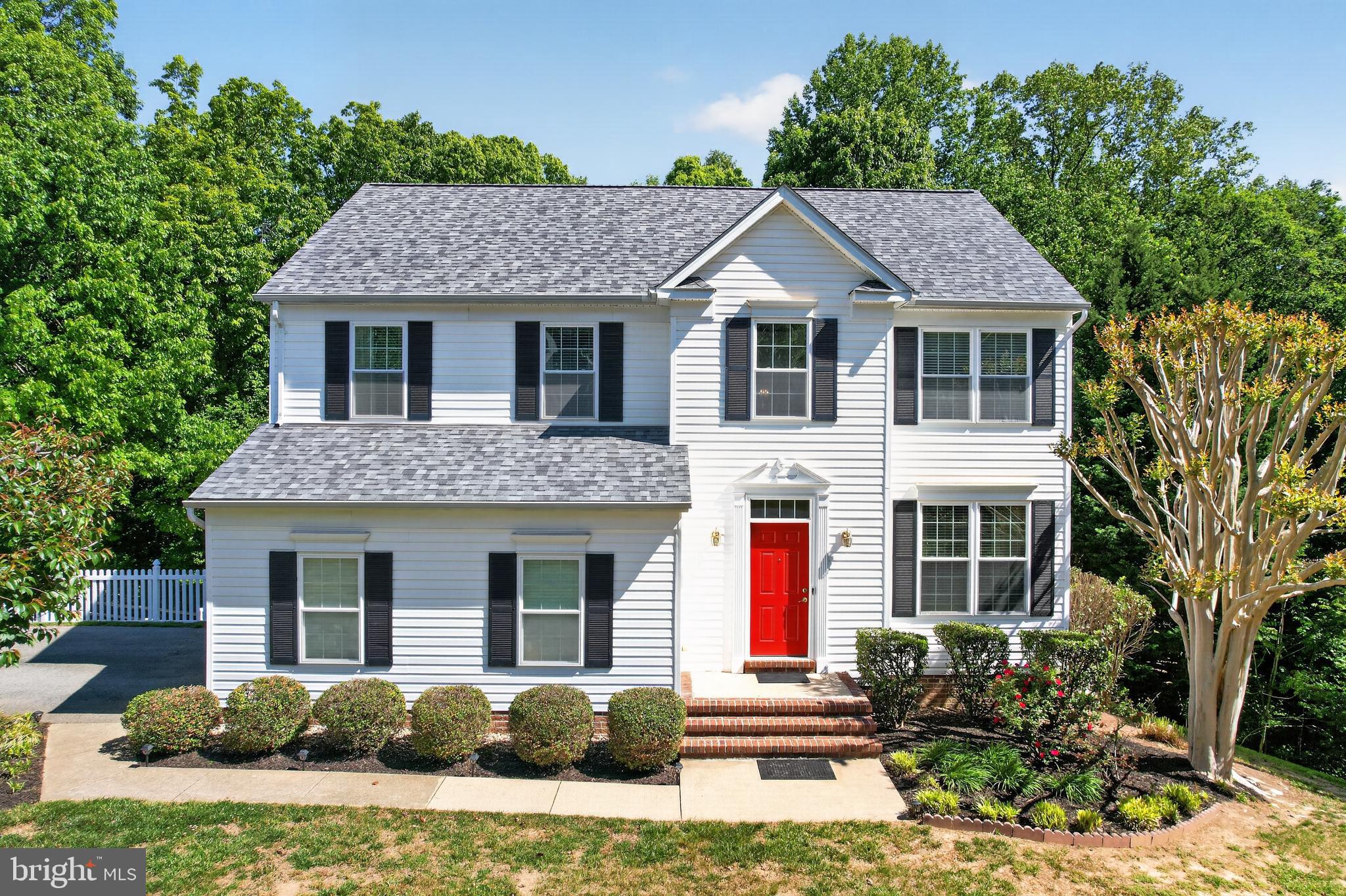 COVE POINT WOODS - Residential