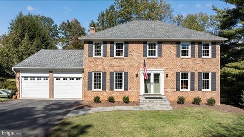 9910 CHASE HILL COURT VIENNA VA 22182